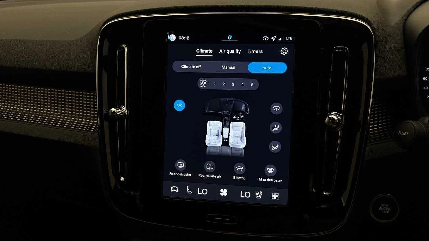 Volvo-XC40-image-29