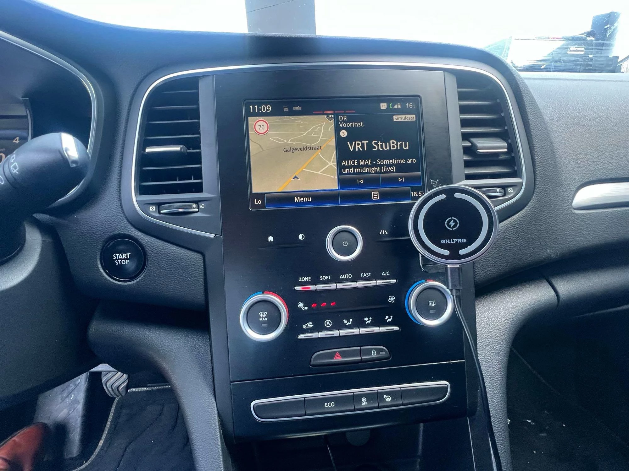Renault-Mégane Grand Tour-image-21