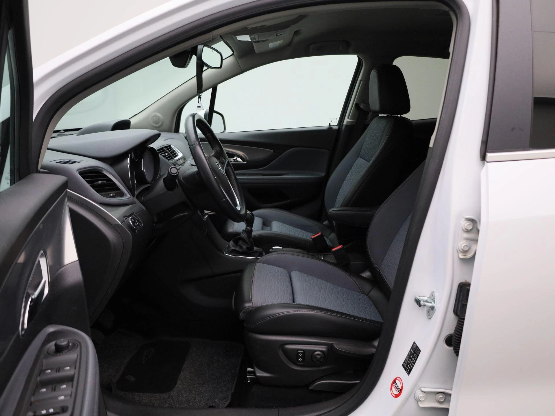 Opel-Mokka-image-8