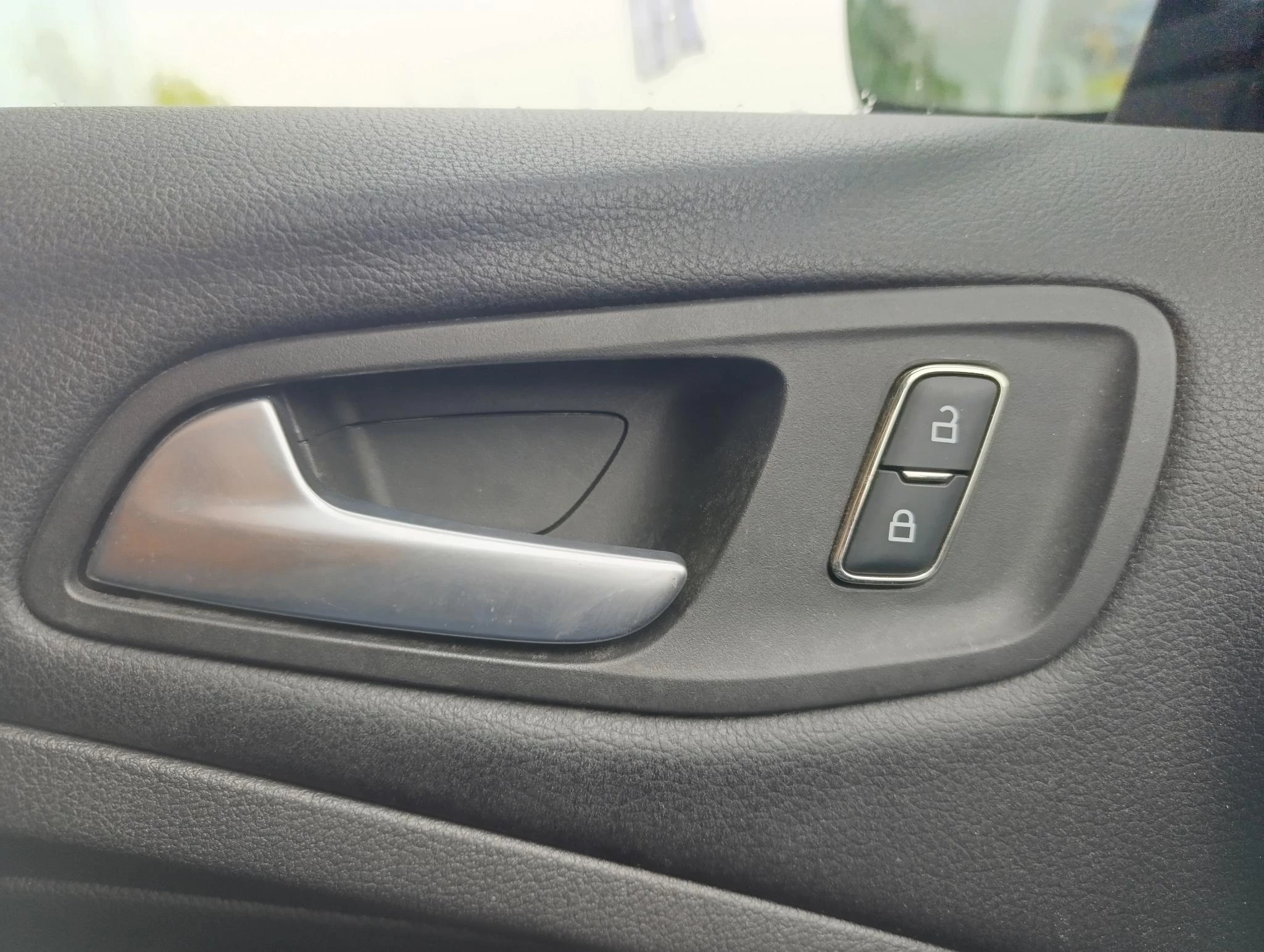 Ford-Kuga-image-17