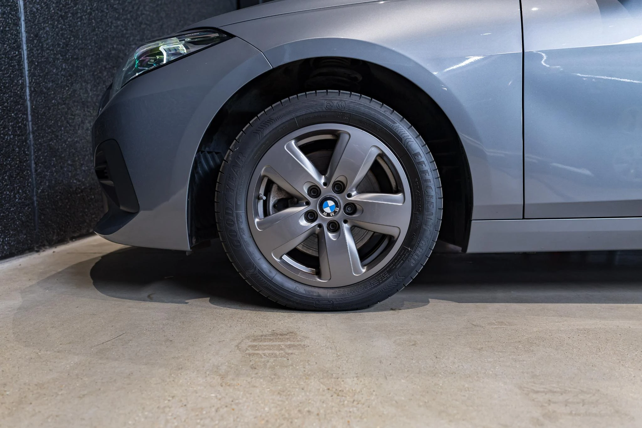 BMW-Série 2-image-15