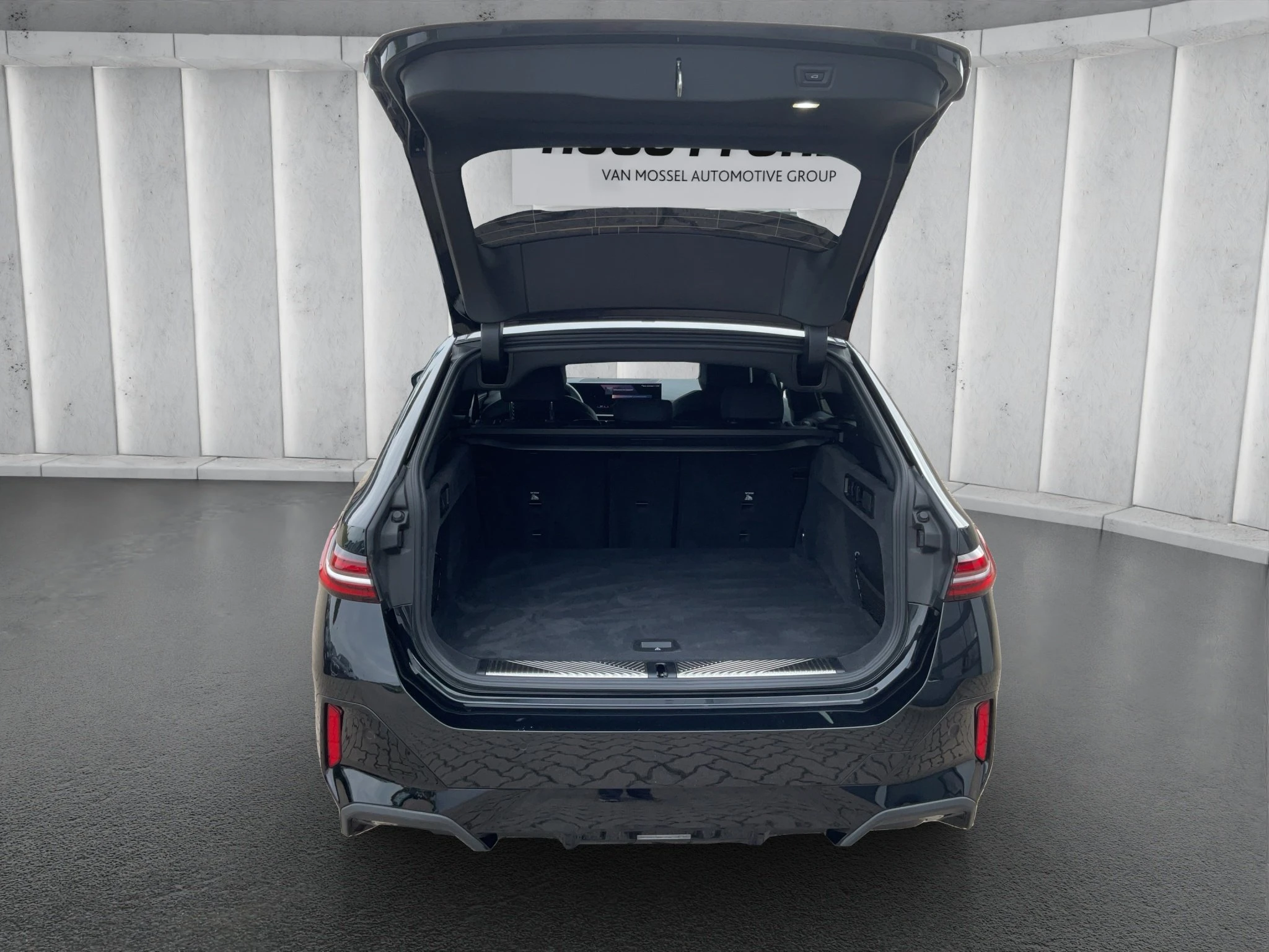 BMW-5er Reihe-image-17