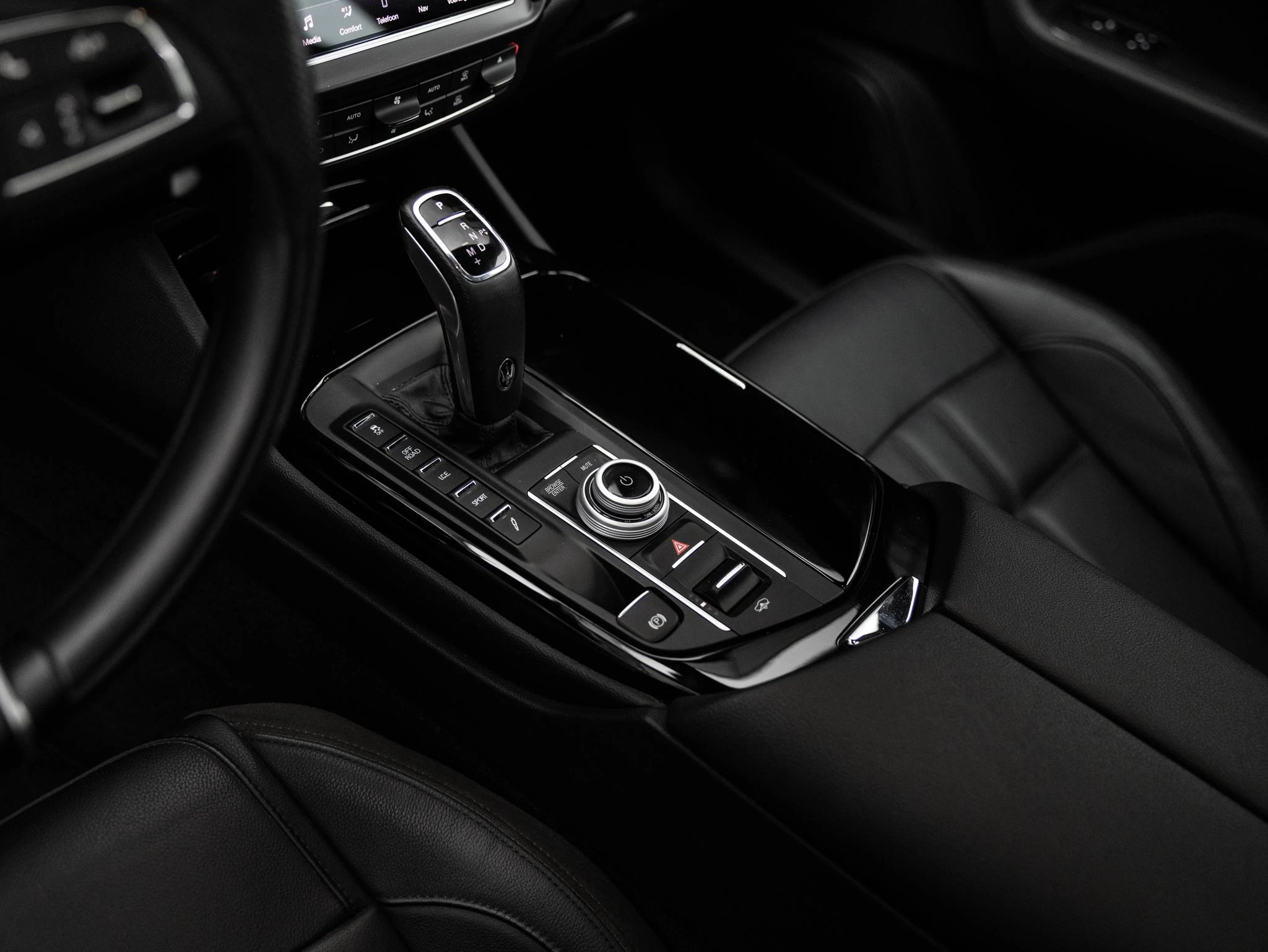 Maserati-Levante-image-32