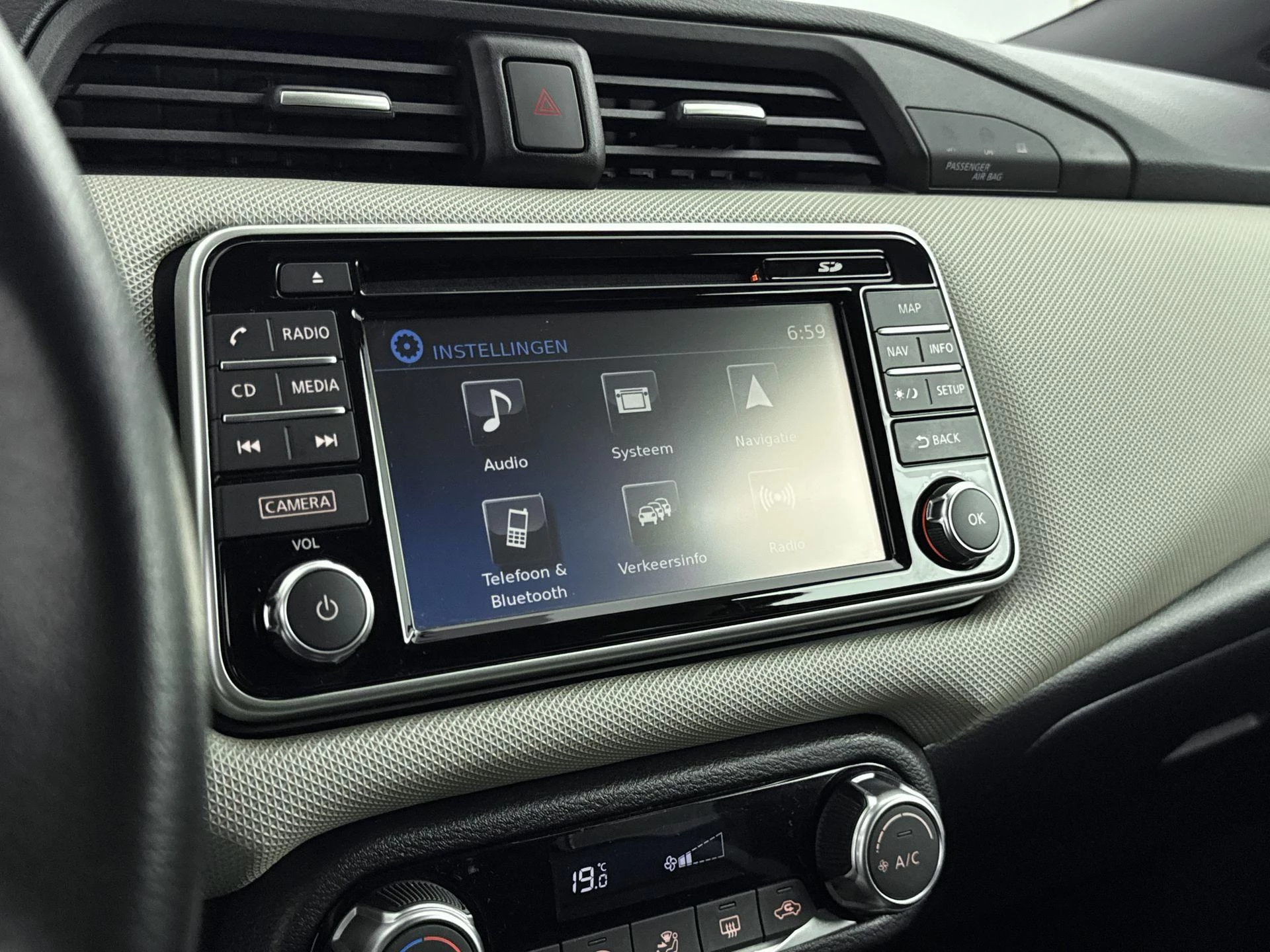 Nissan-Micra-image-14