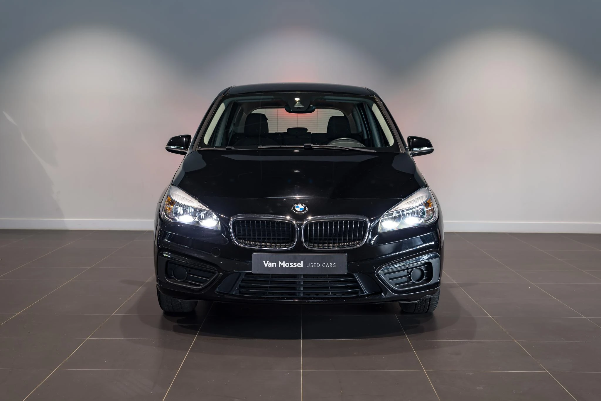 BMW-2 Reeks-image-2