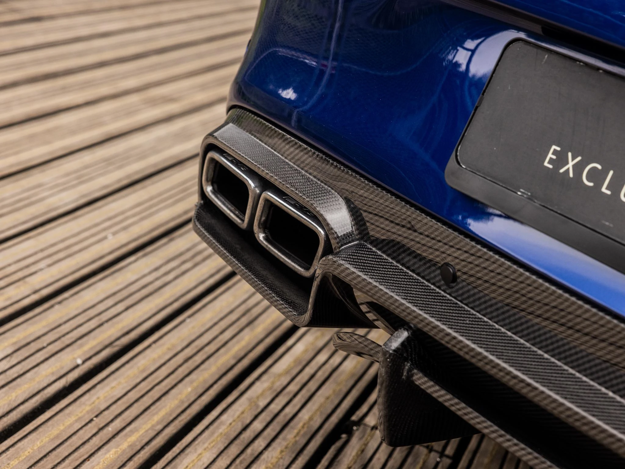 Mercedes-Benz-C-Klasse-image-15