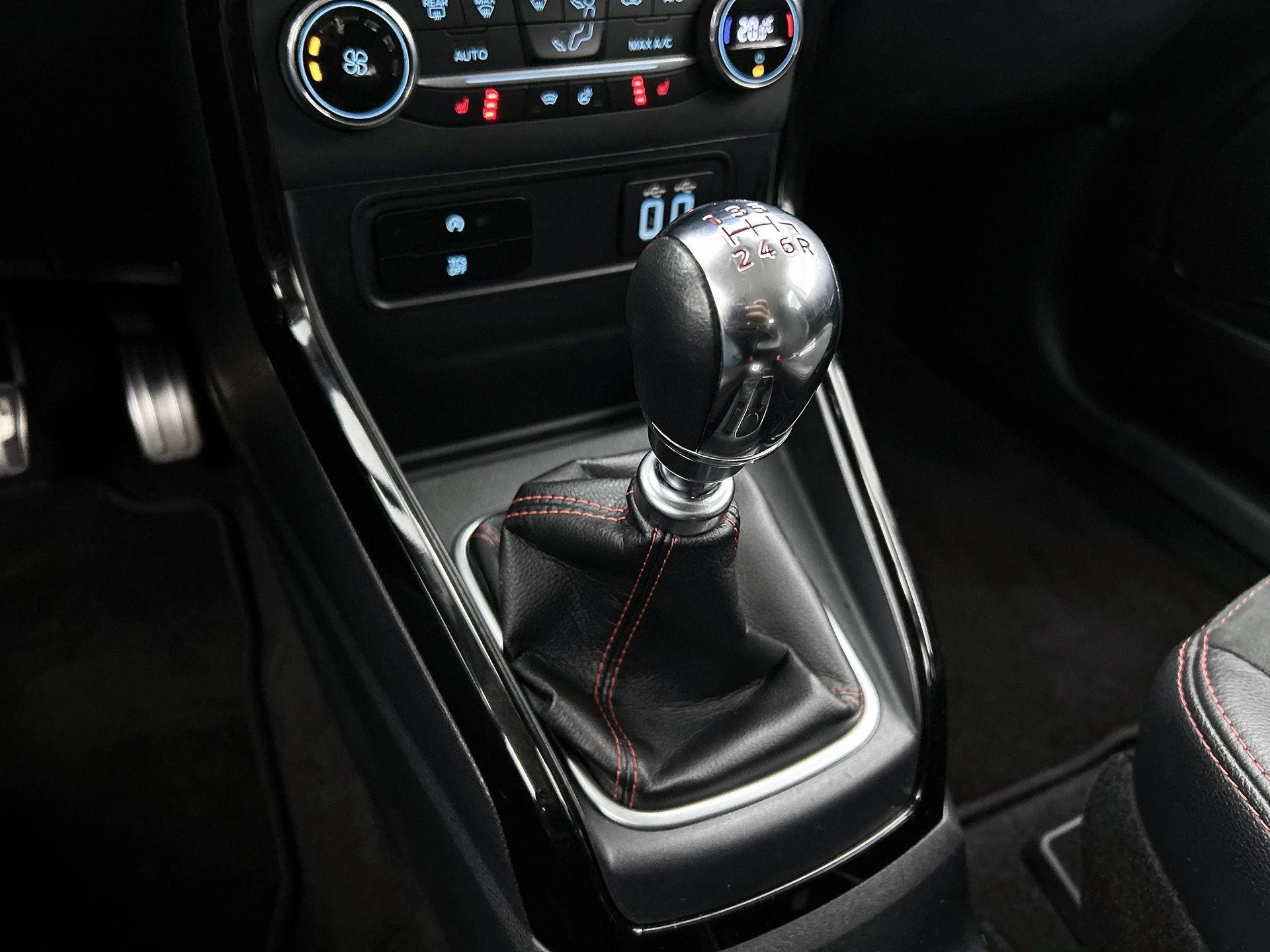 Ford-EcoSport-image-10