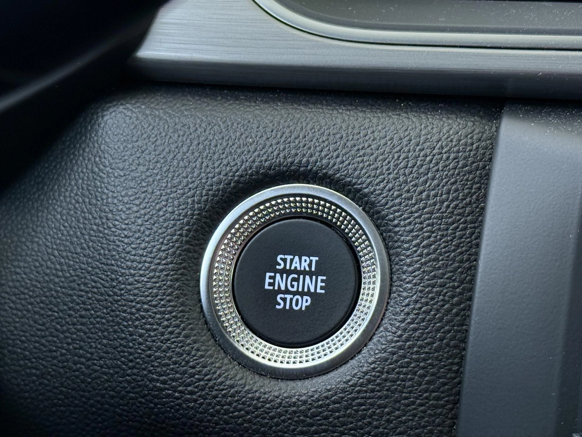 Renault-Captur-image-25