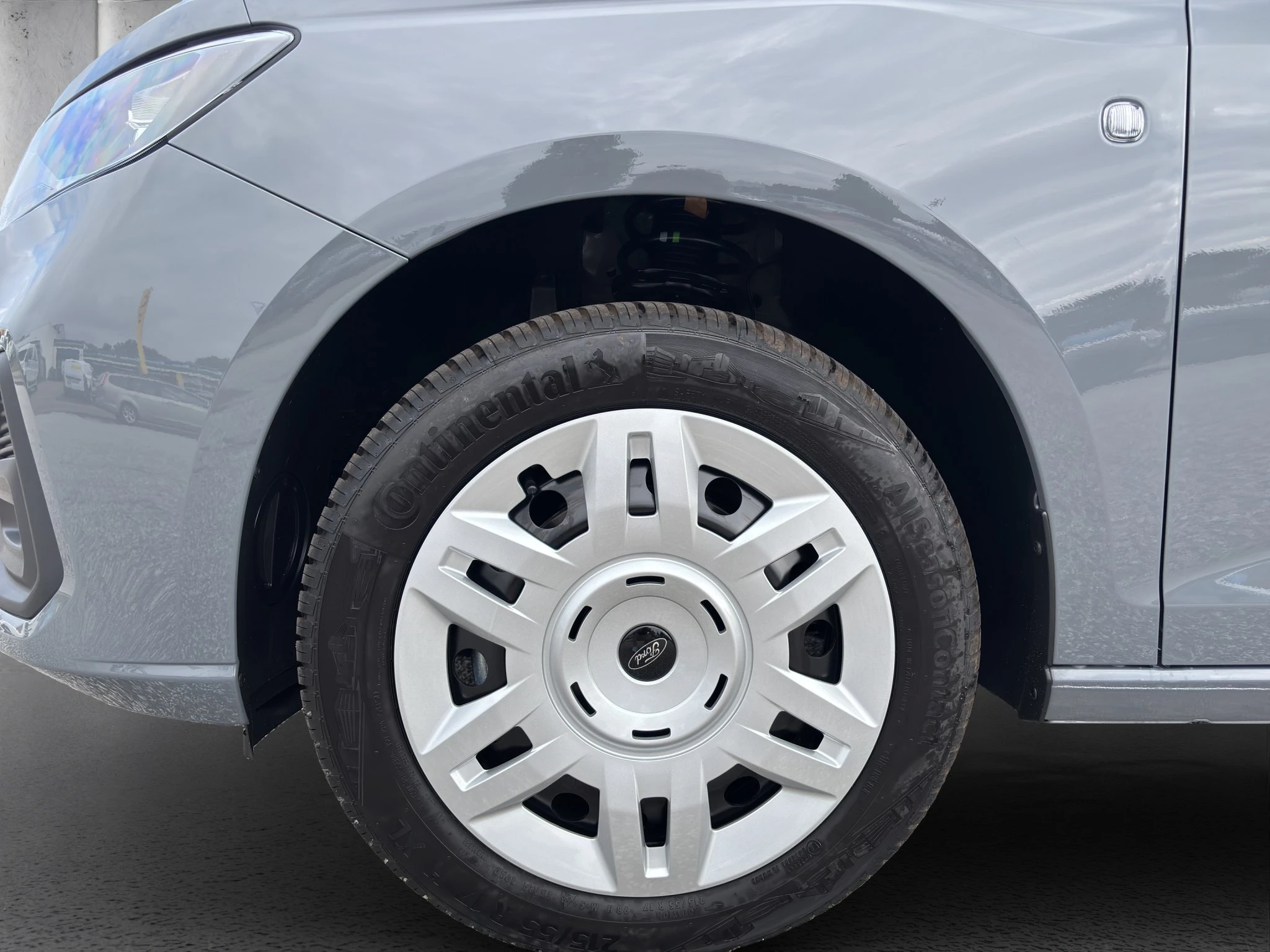 Ford-Transit Connect-image-8
