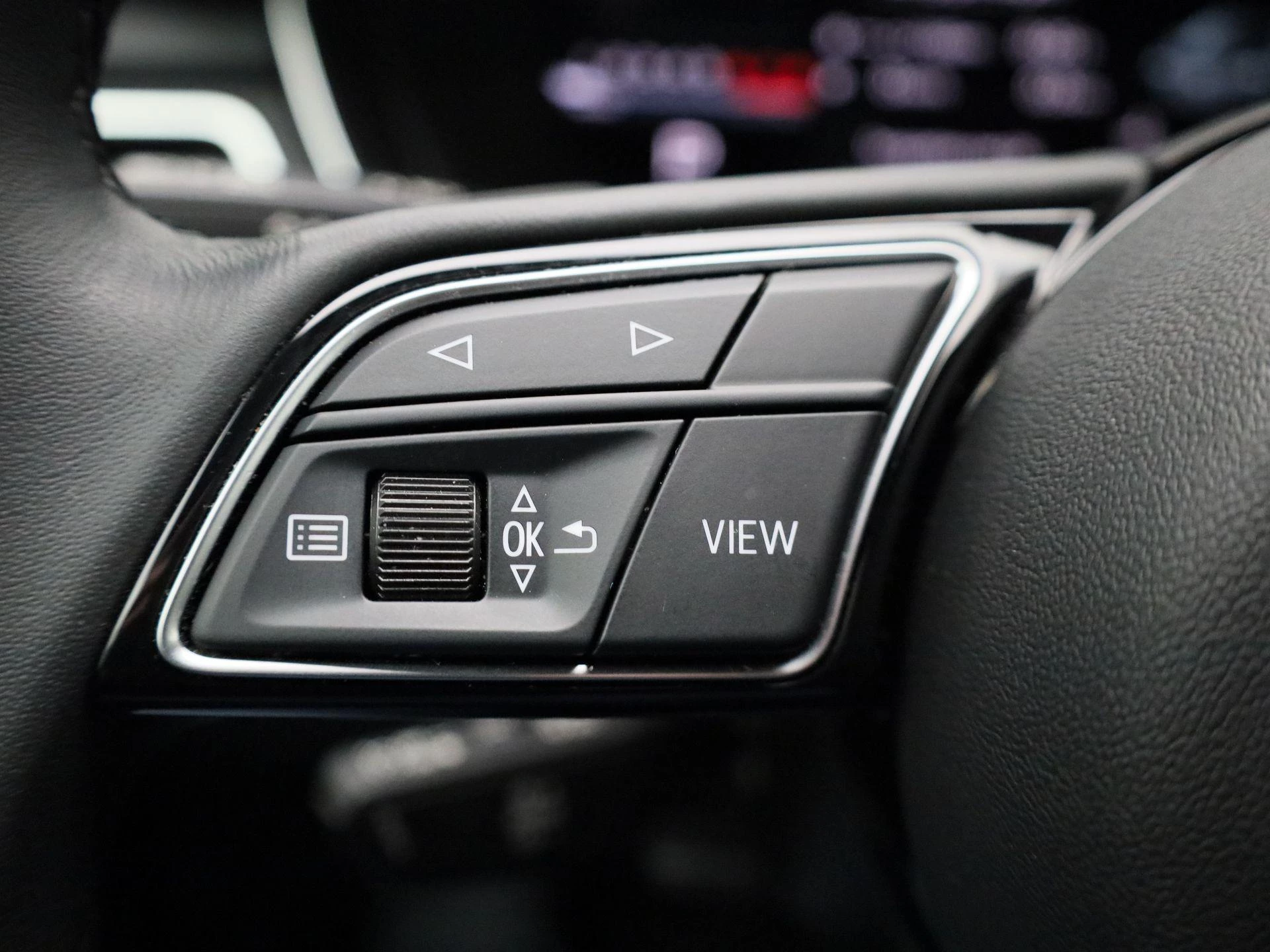 Audi A4 Avant 2.0 35 TFSi 110kW S tronic S line Busine