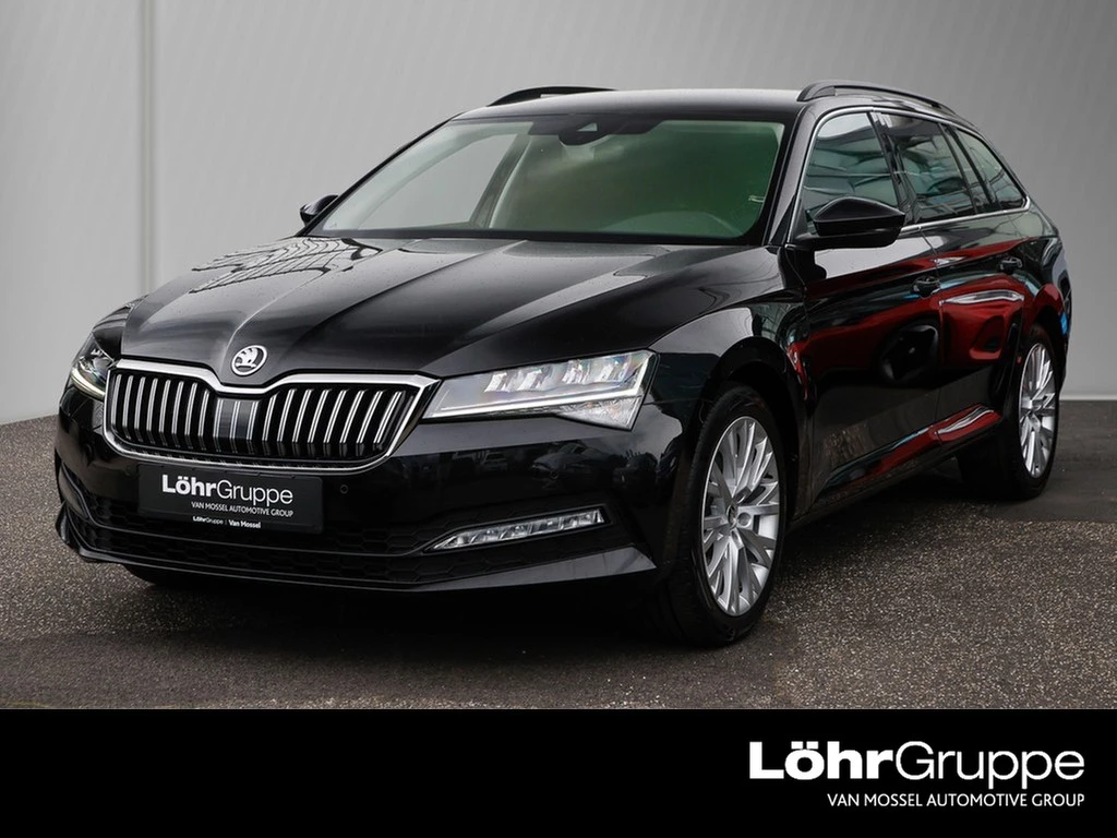 Škoda-Superb-image-0