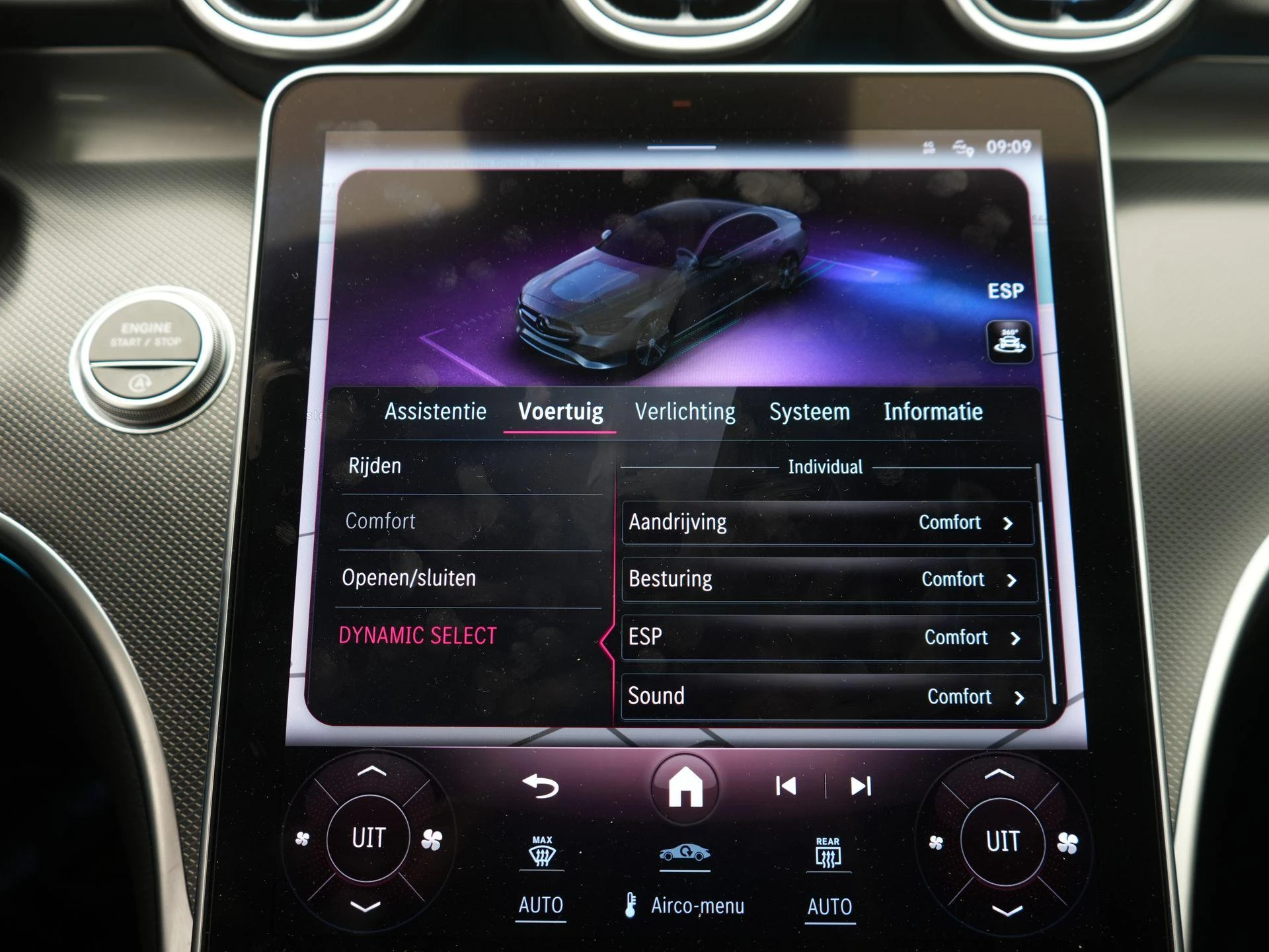 Mercedes-Benz-C-Klasse-image-17