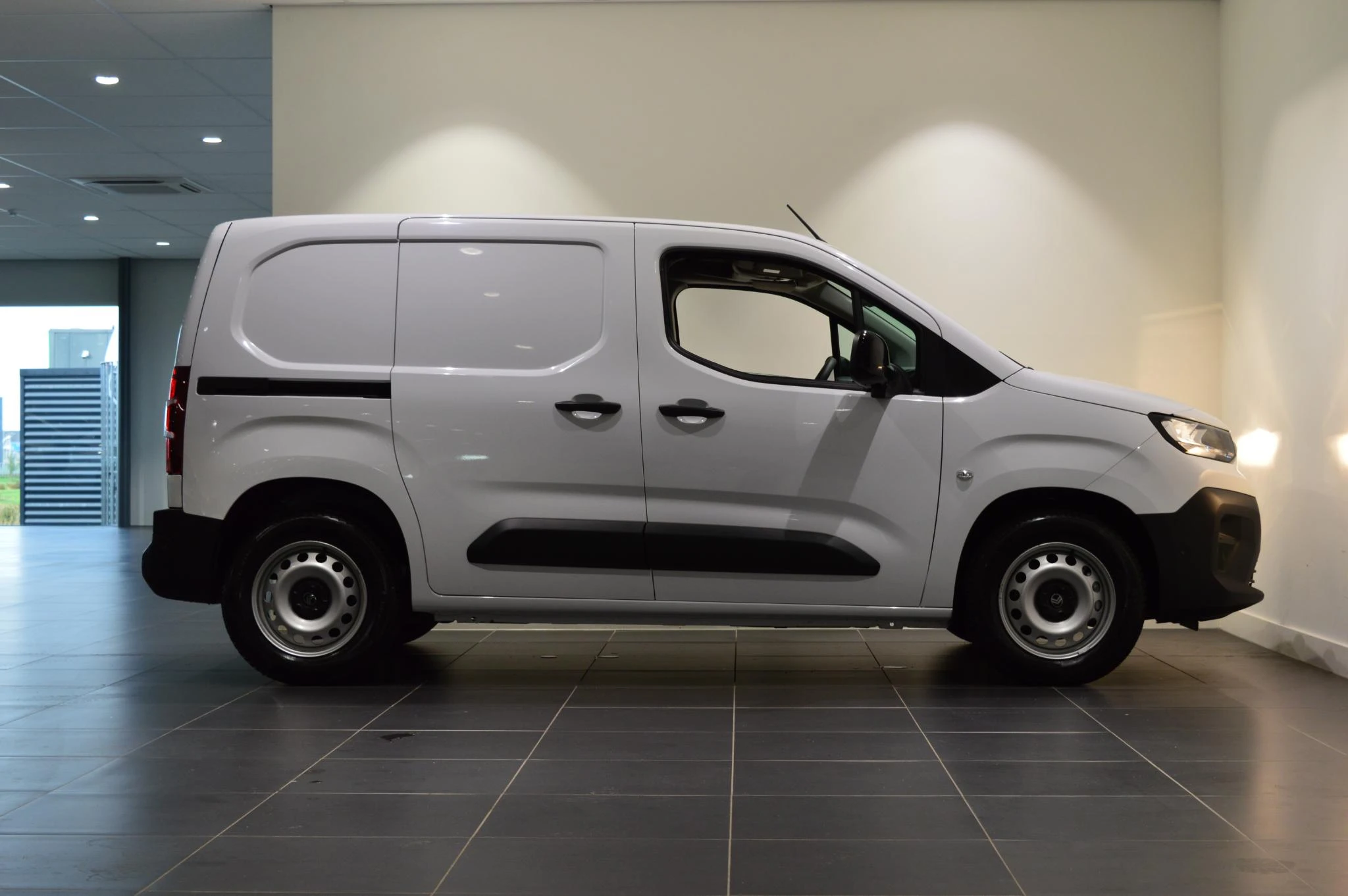 Citroën-ë-Berlingo-image-6