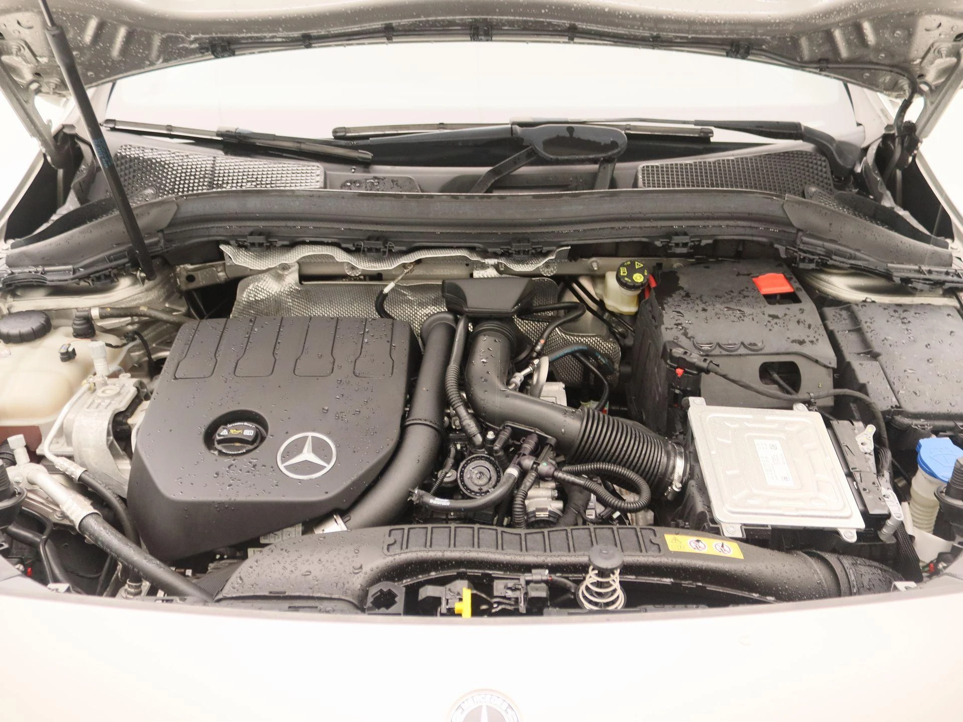 Mercedes-Benz B-Klasse 180 Business Solution Plus