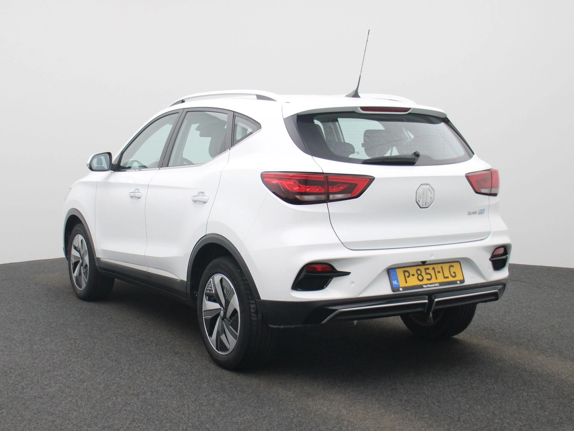 MG ZS EV