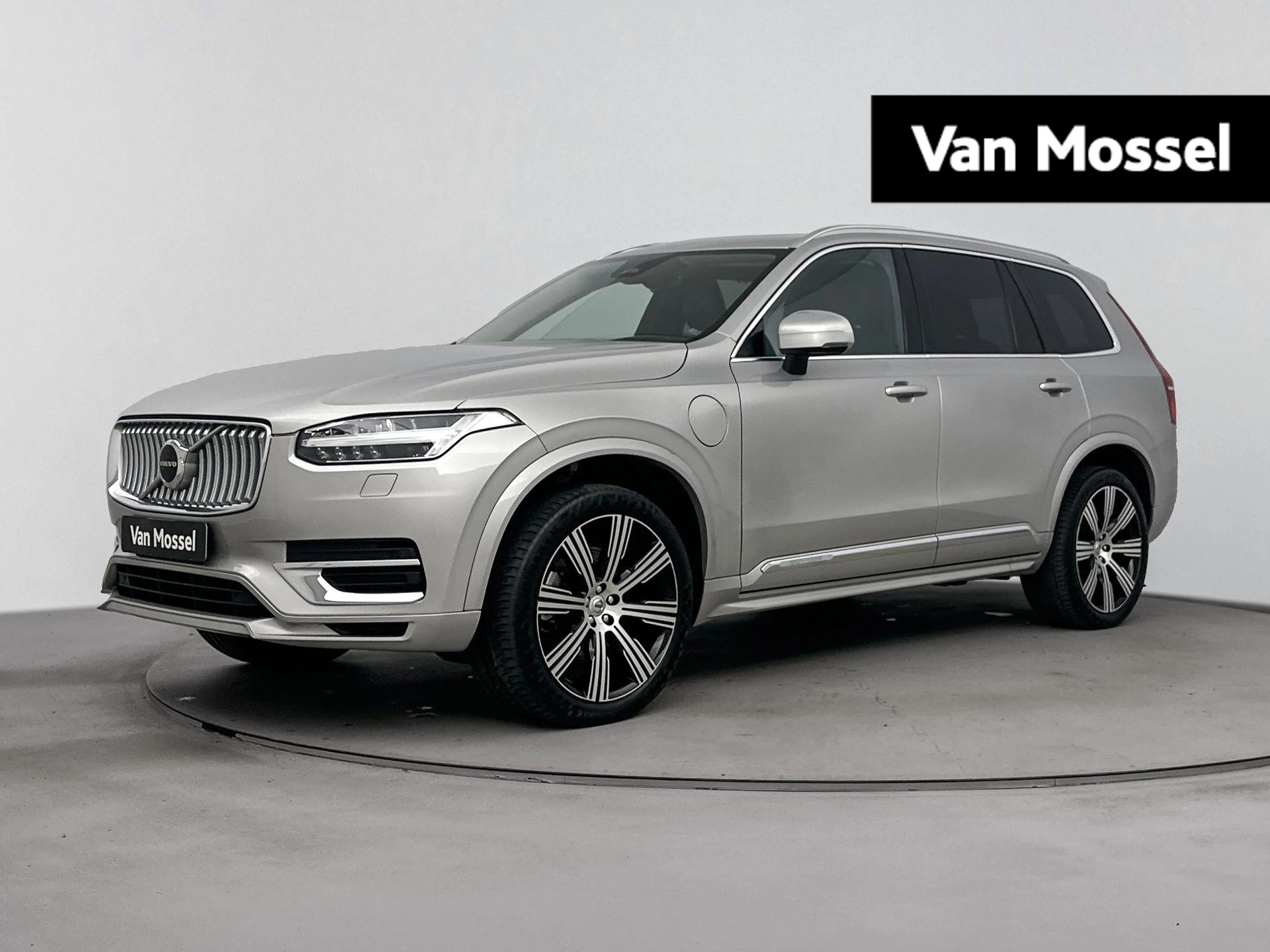 Volvo-XC90-image-0