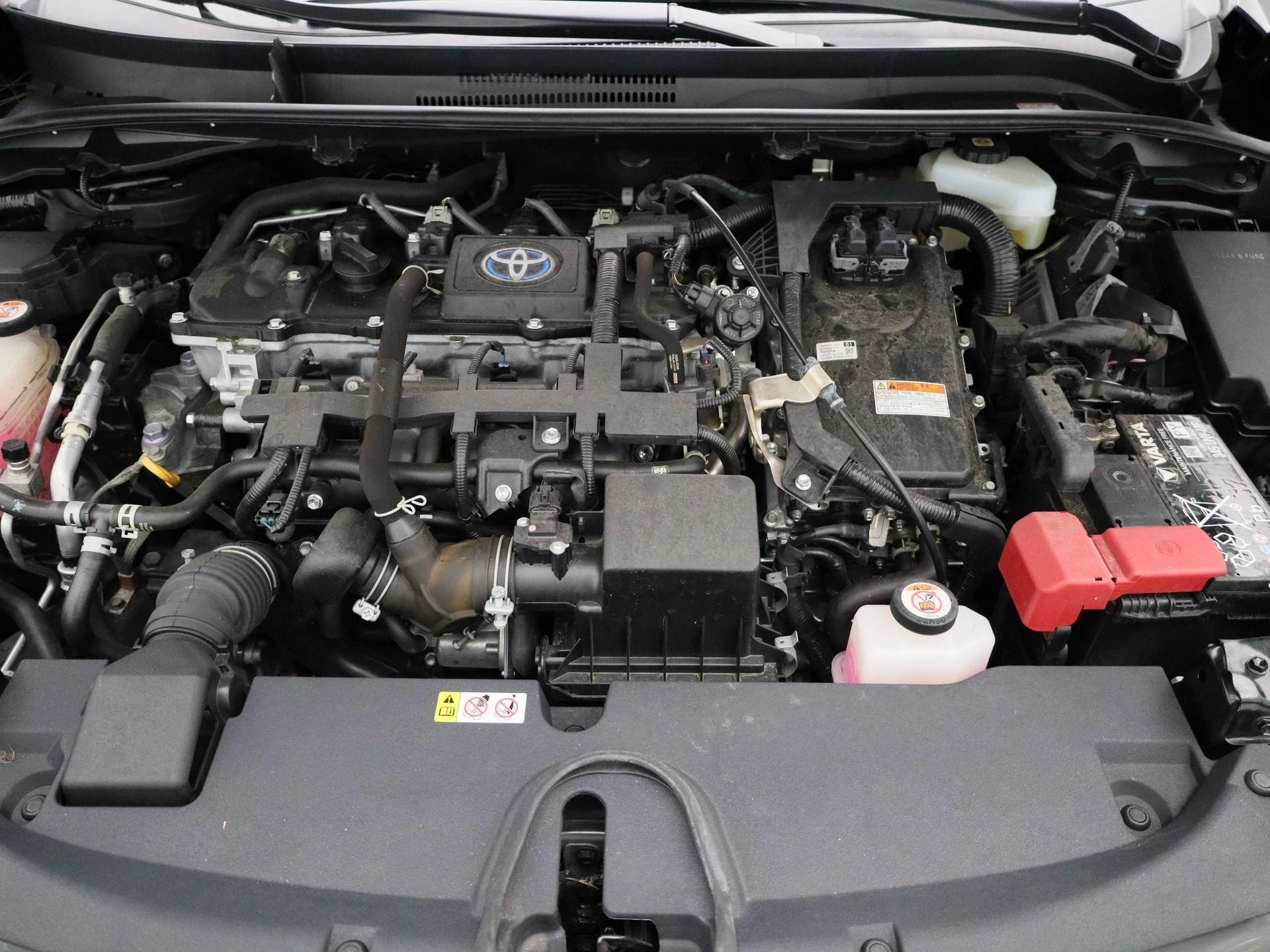 Toyota Corolla 1.8 Hybrid Business Plus