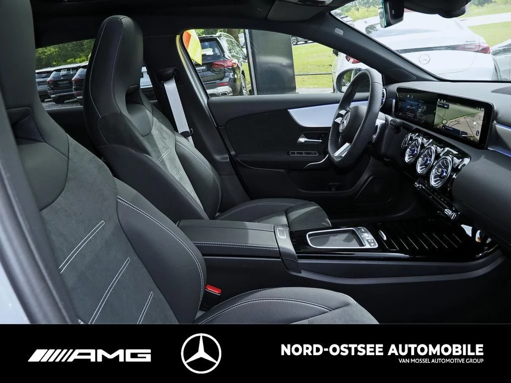 Mercedes-Benz A-Klasse 180 SPECIAL ED. AMG ADVANCED+ PANO KAM NIGHT AMG Line