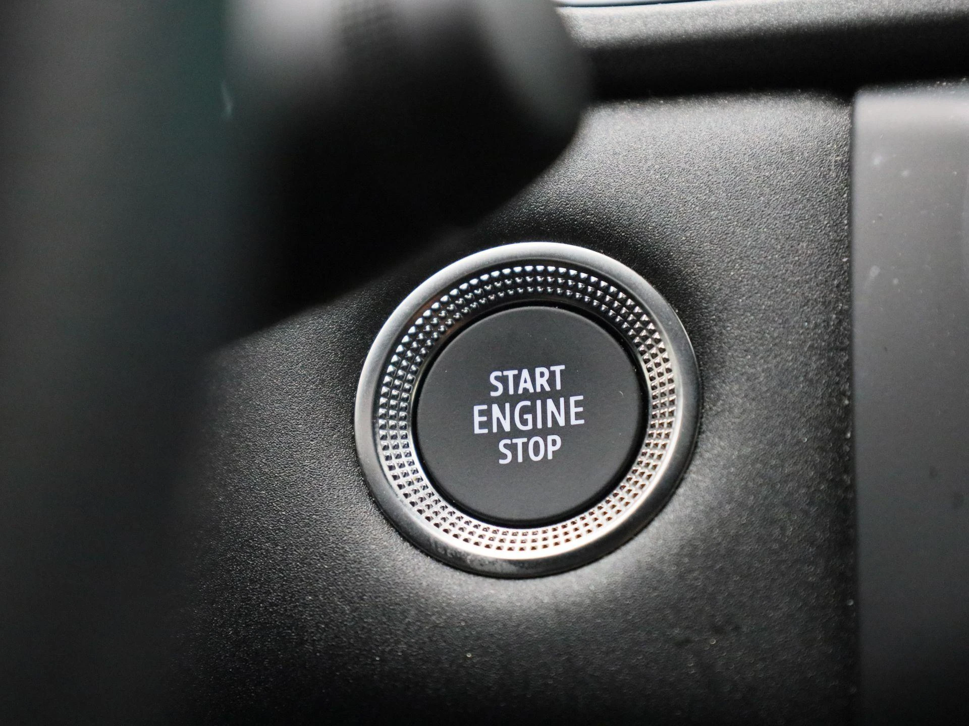Renault-Captur-image-29
