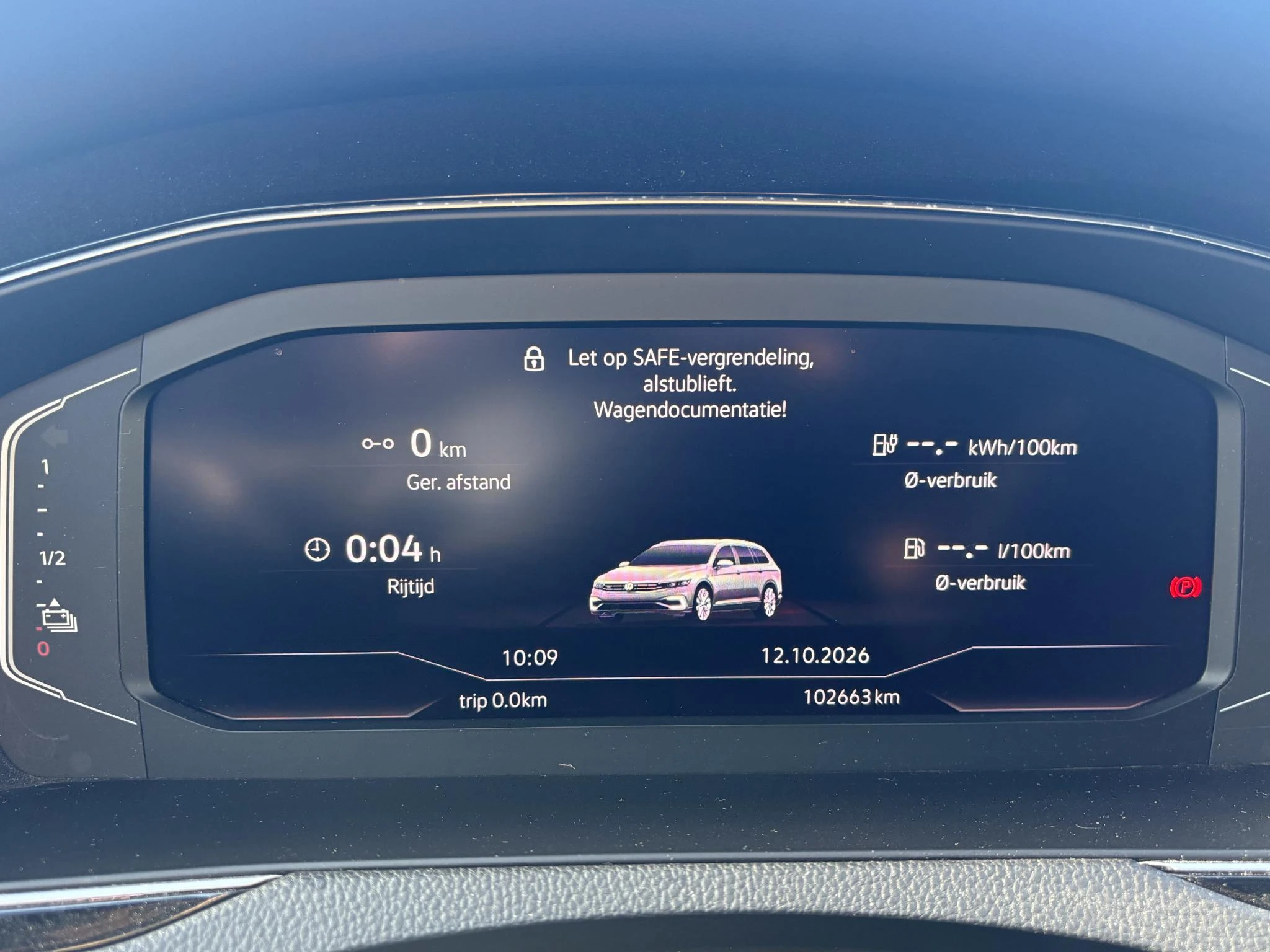 Volkswagen-Passat-image-9