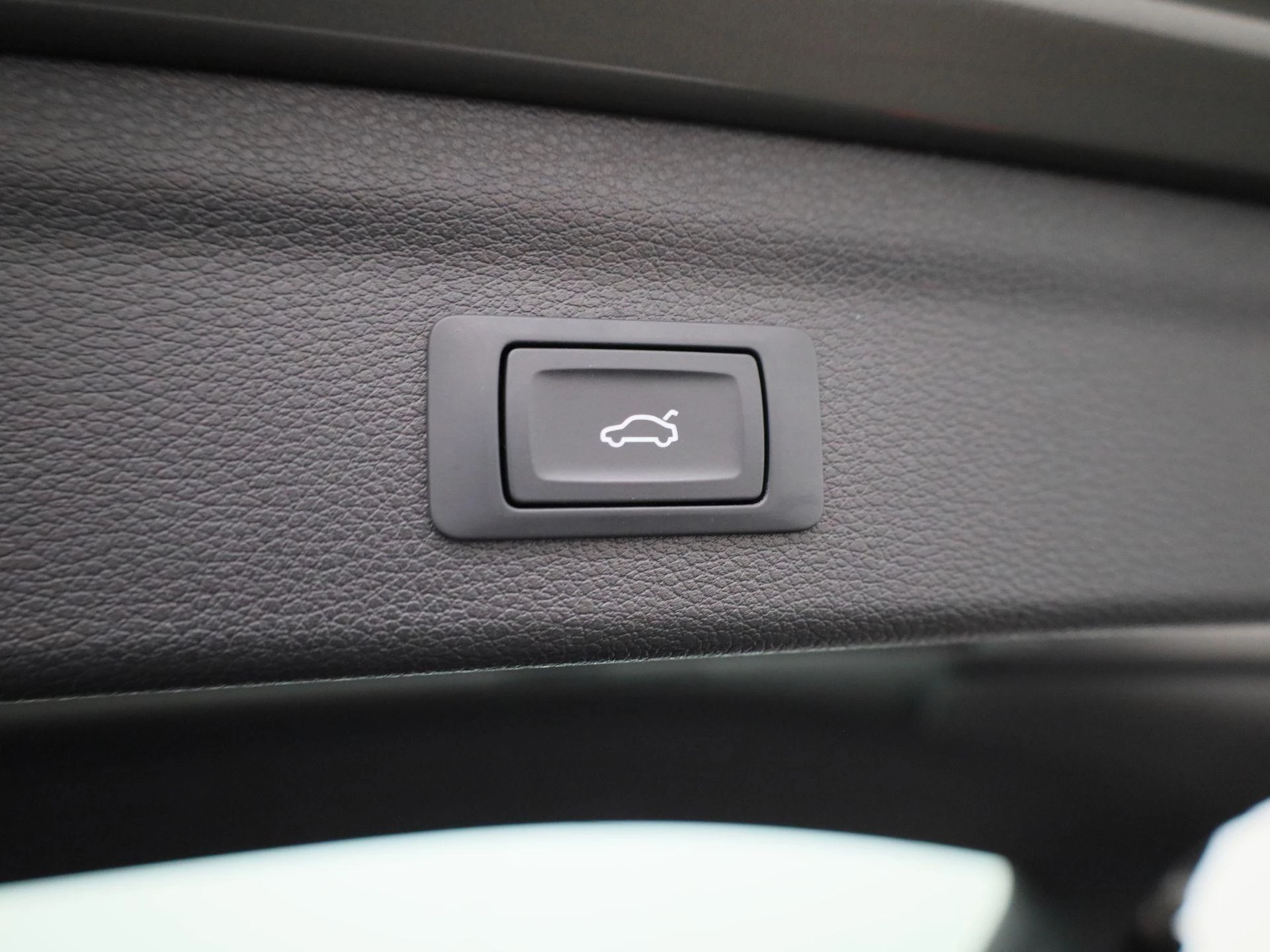 Audi-Q3-image-33