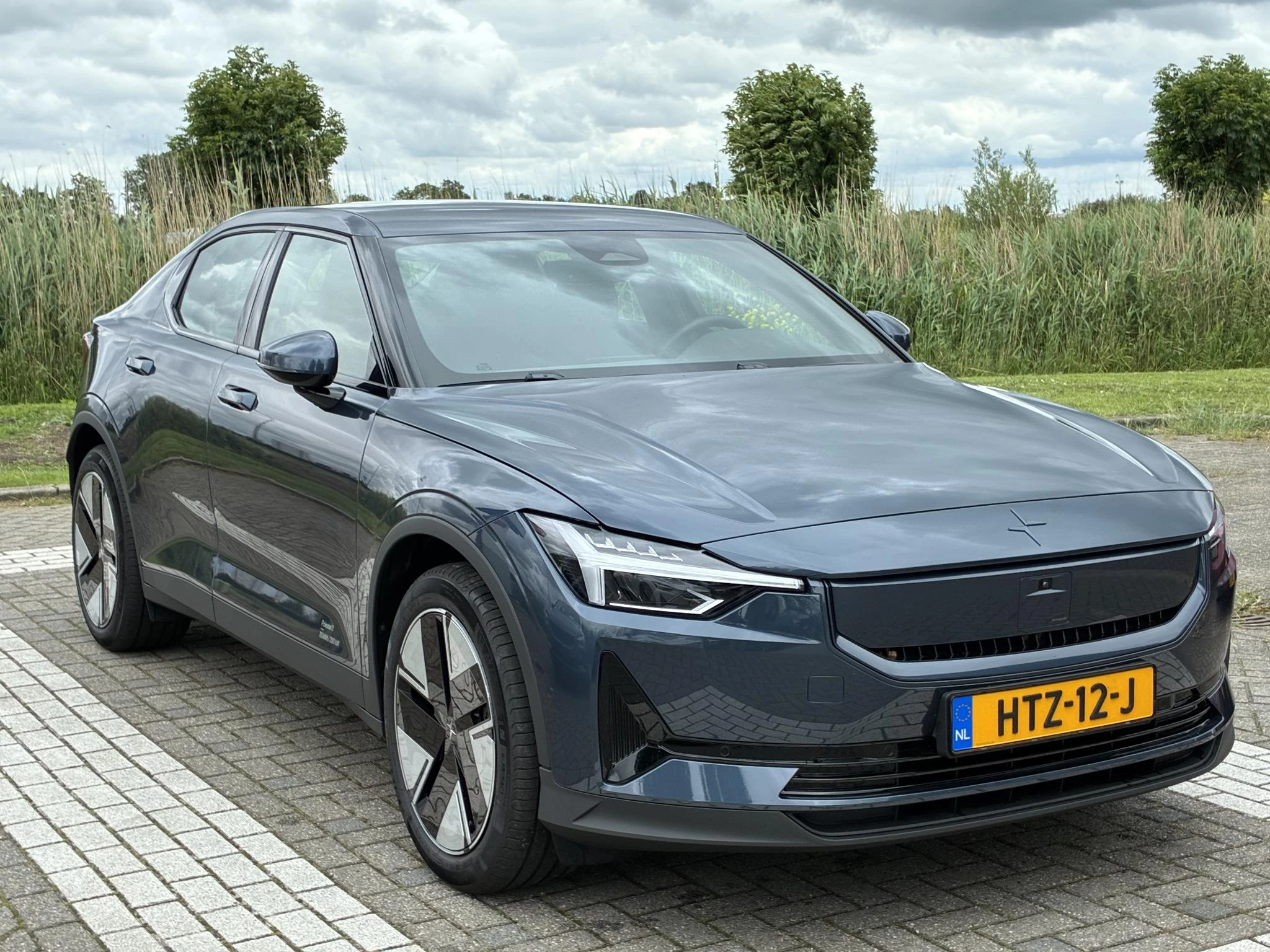 Polestar 2 Standard Range Single Motor 70 kWh