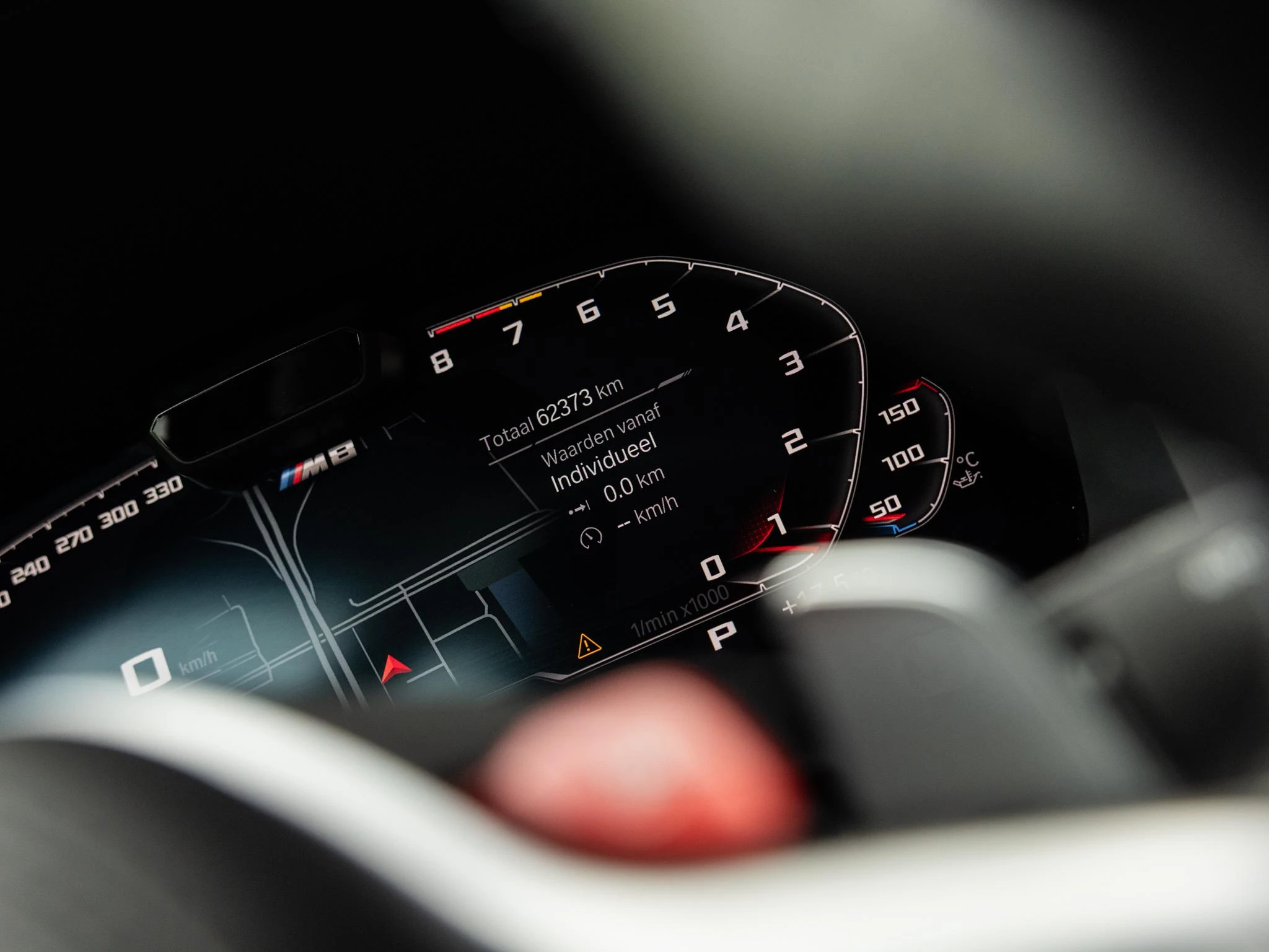 BMW-M8-image-55