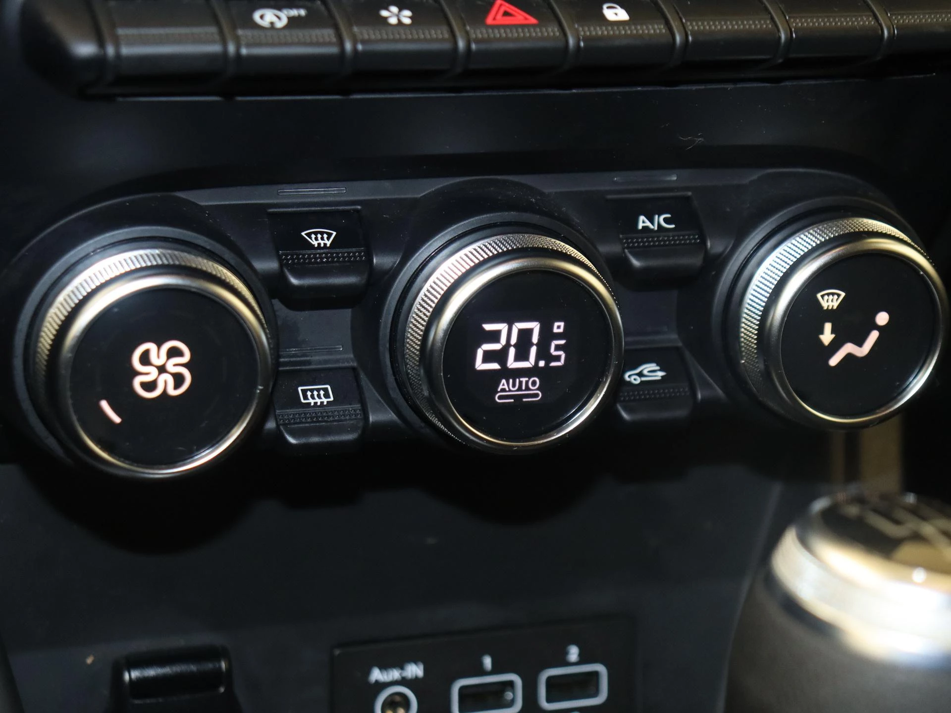 Renault-Captur-image-22