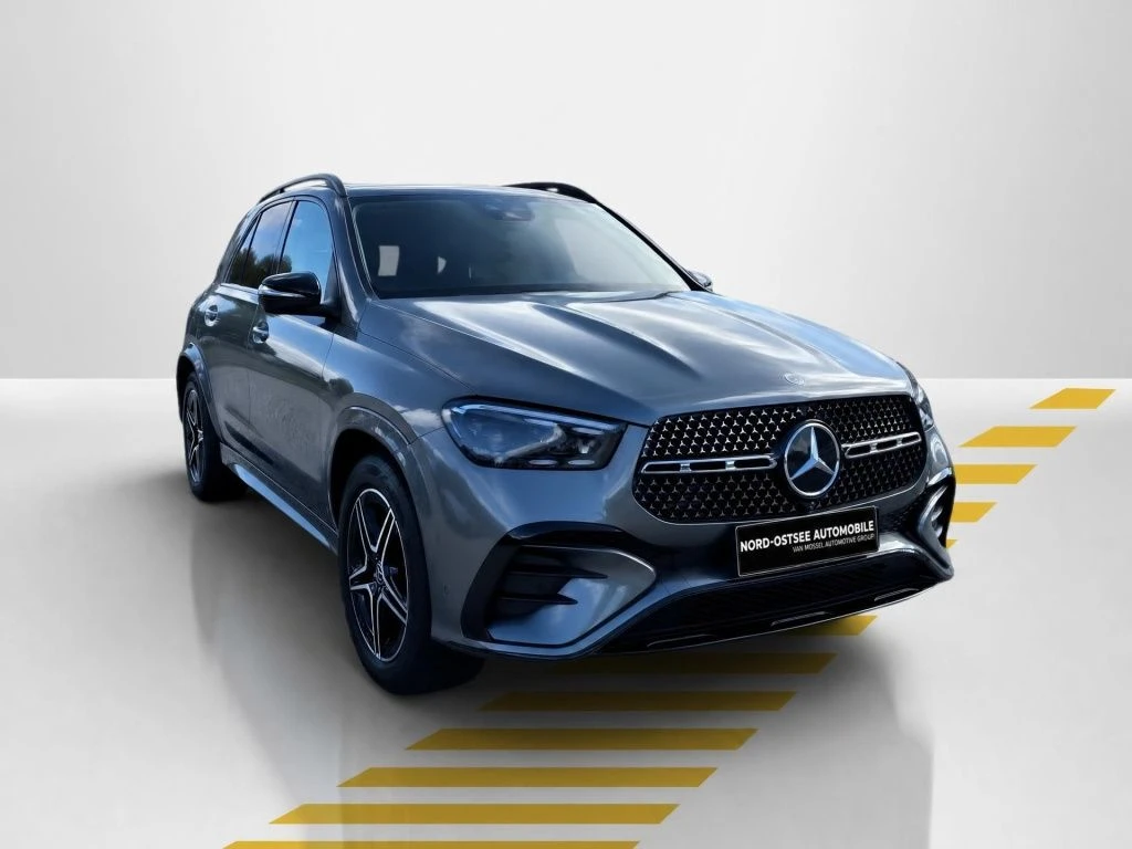 Mercedes-Benz-GLE 300 d-image-17