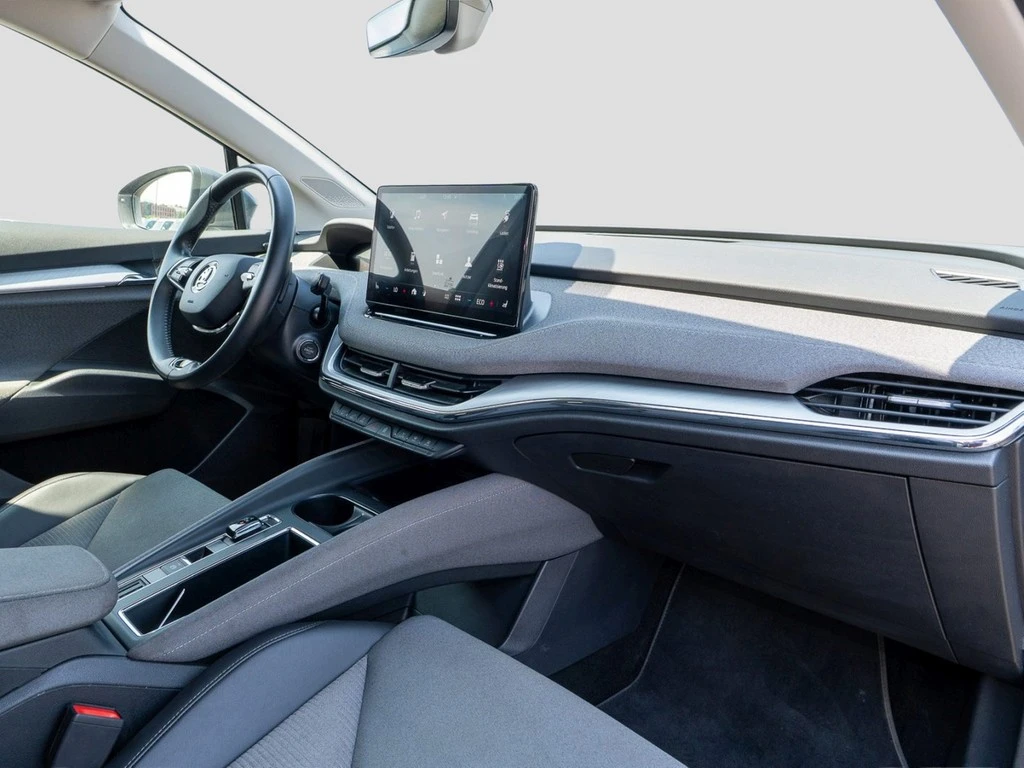 Škoda-Enyaq iV-image-7