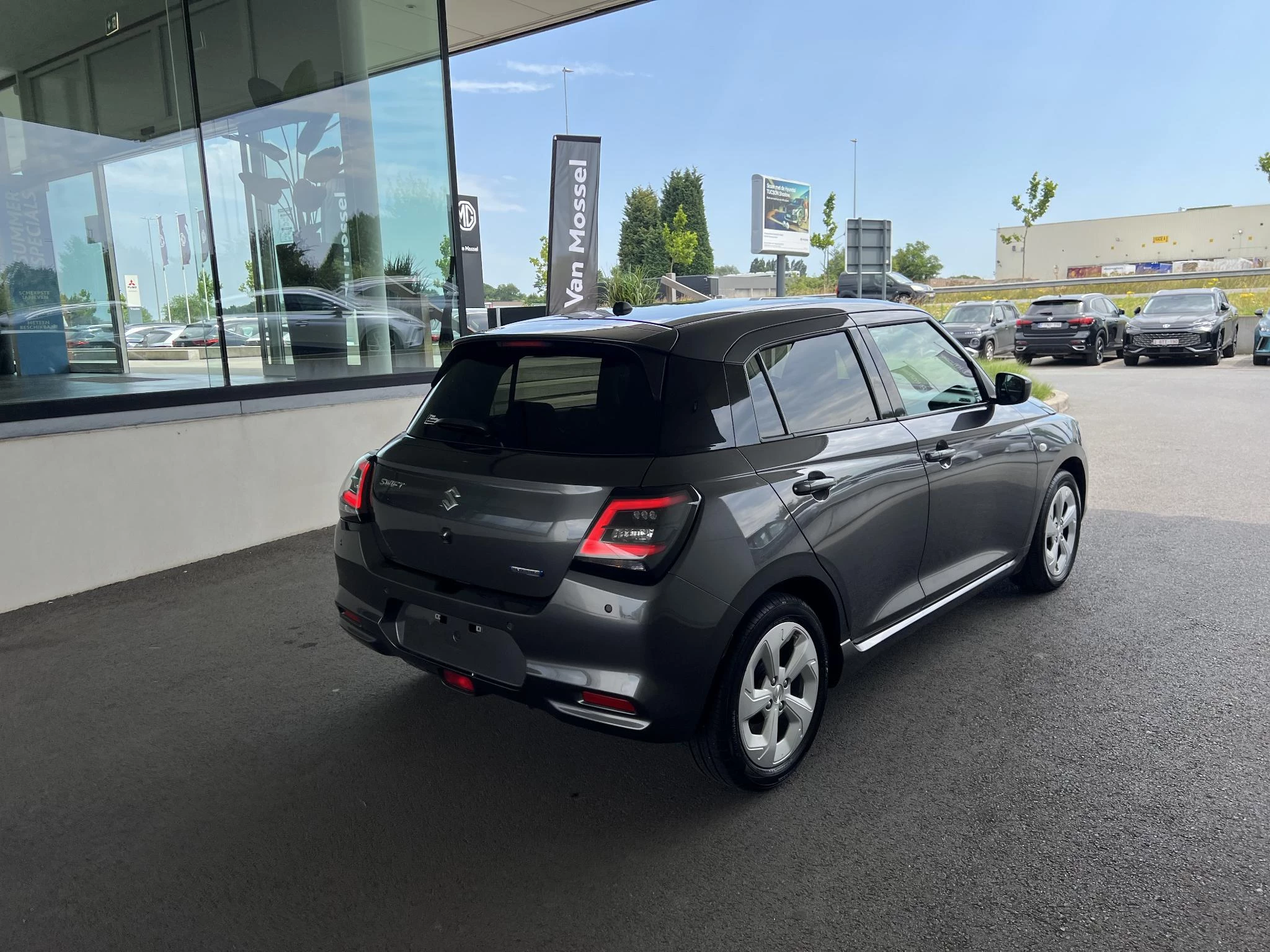Suzuki Swift 1.2 Grand Luxe + CVT