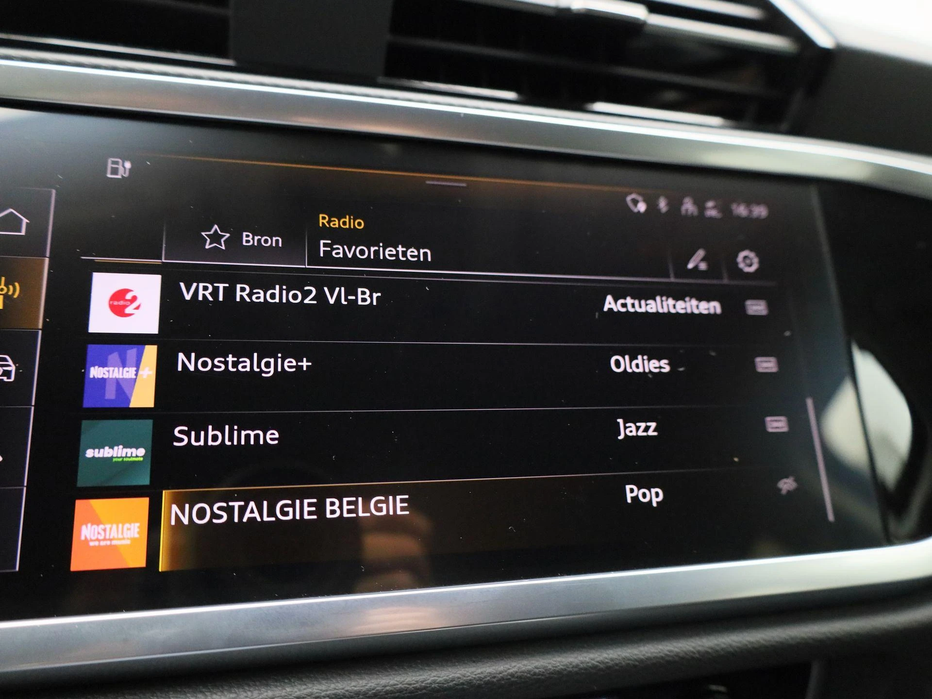Audi-Q3-image-18