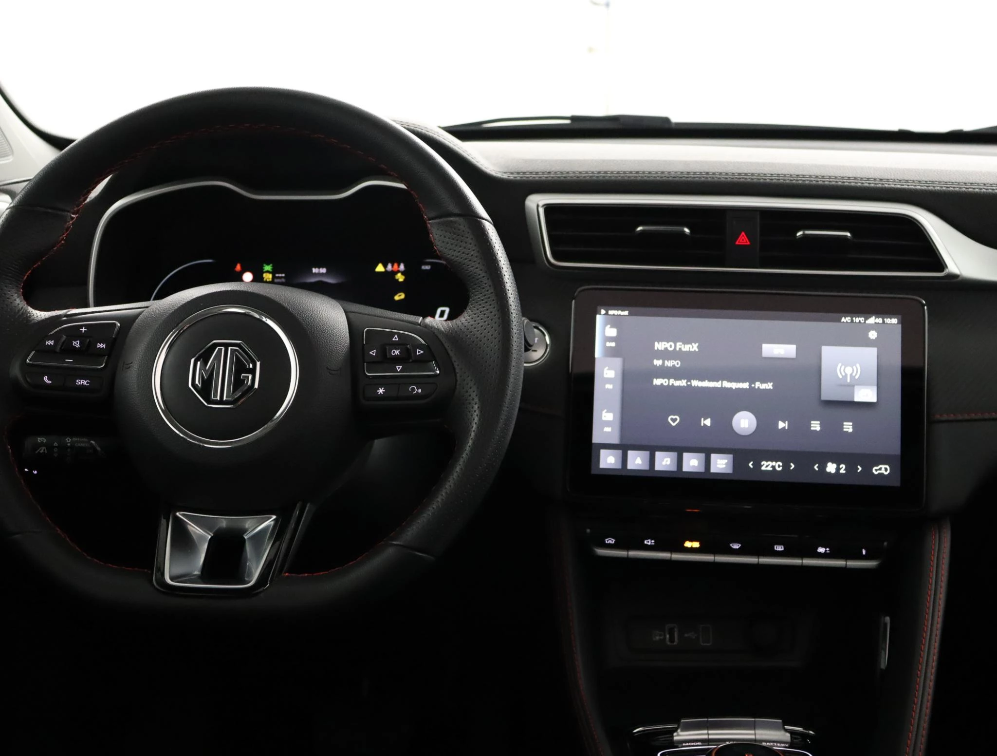 MG-ZS EV-image-58