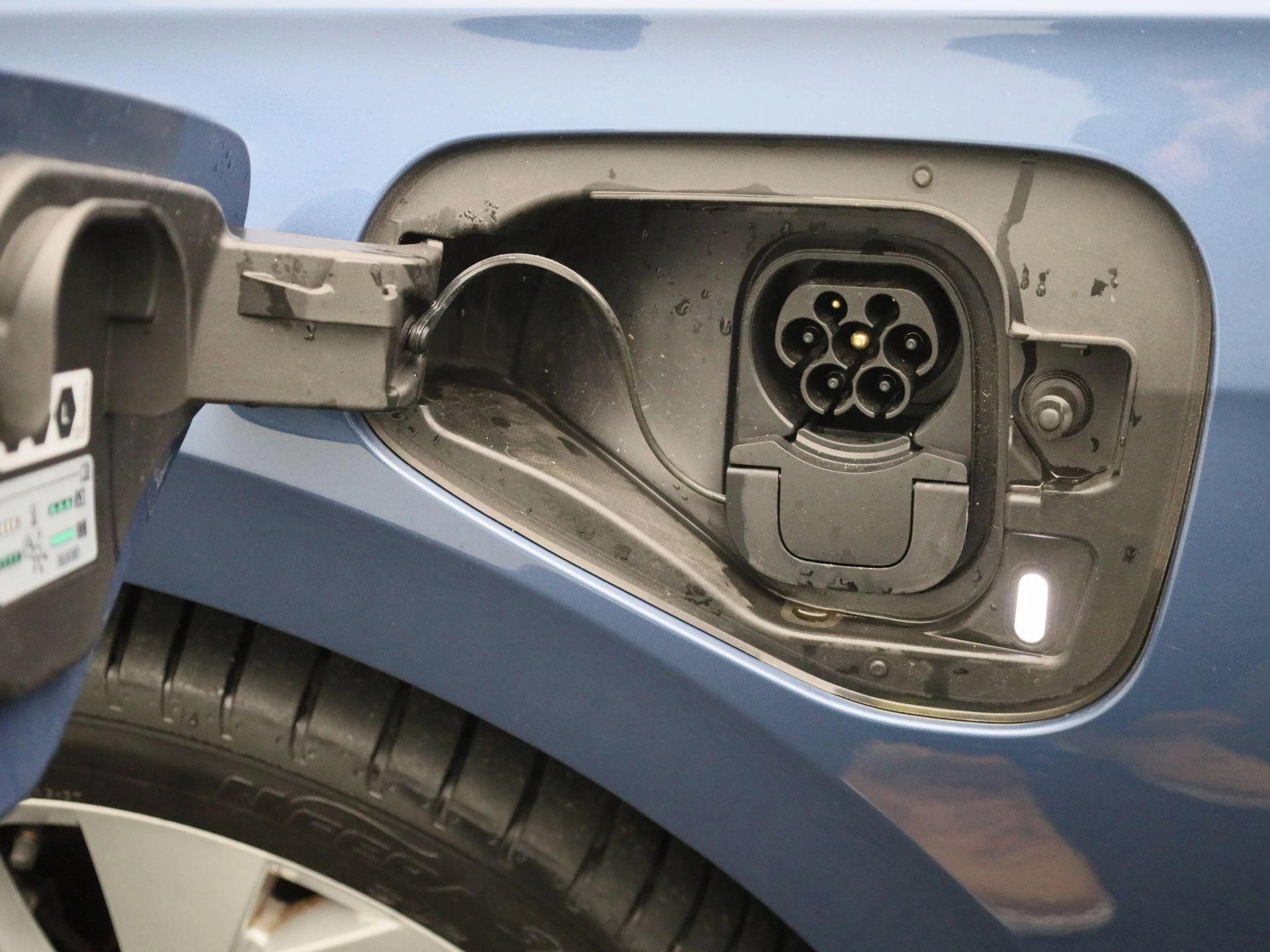 Volkswagen-Golf-image-16