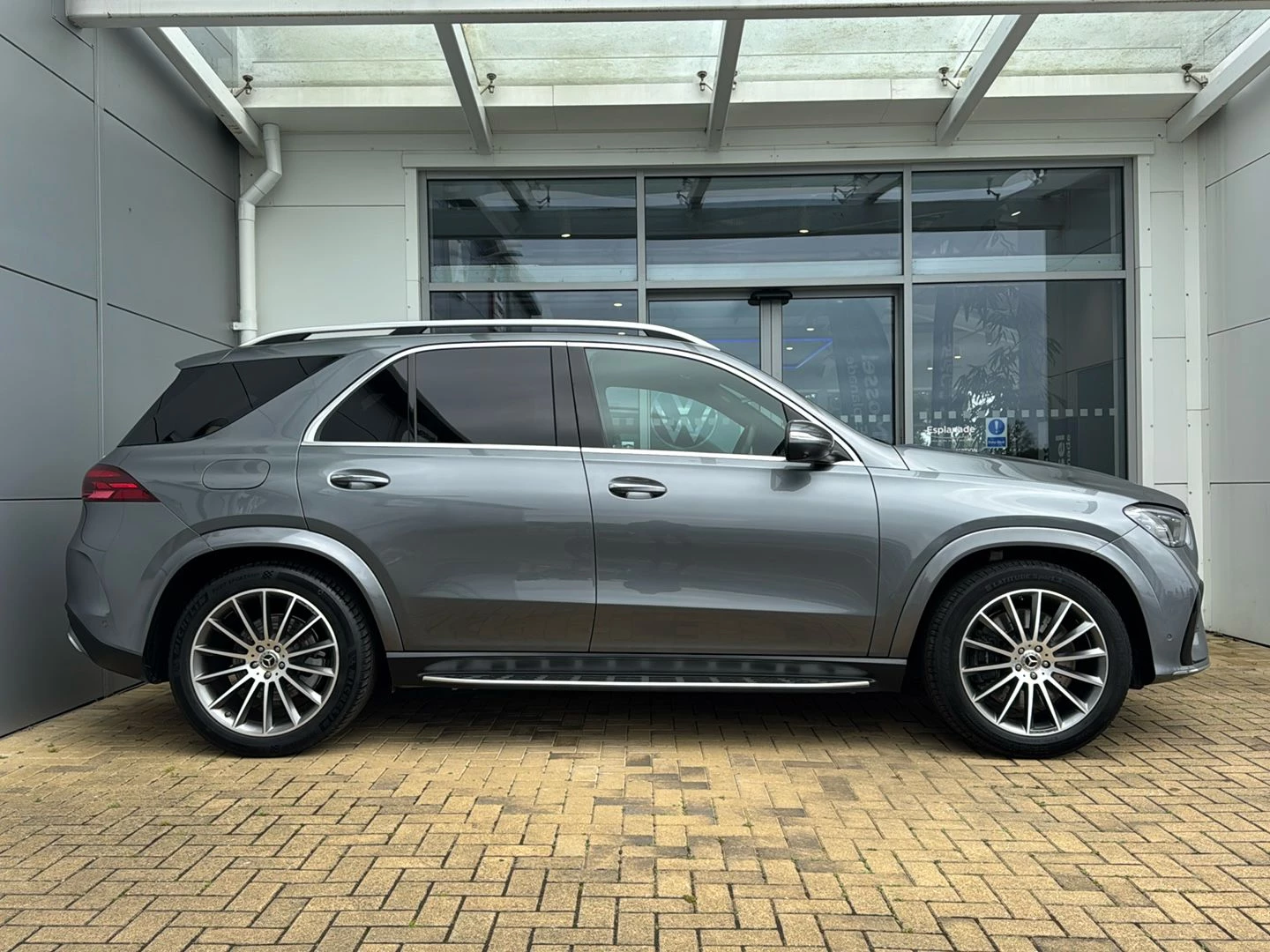Mercedes-Benz GLE GLE 400e 4Matic AMG Line Premium 5dr 9G-Tronic