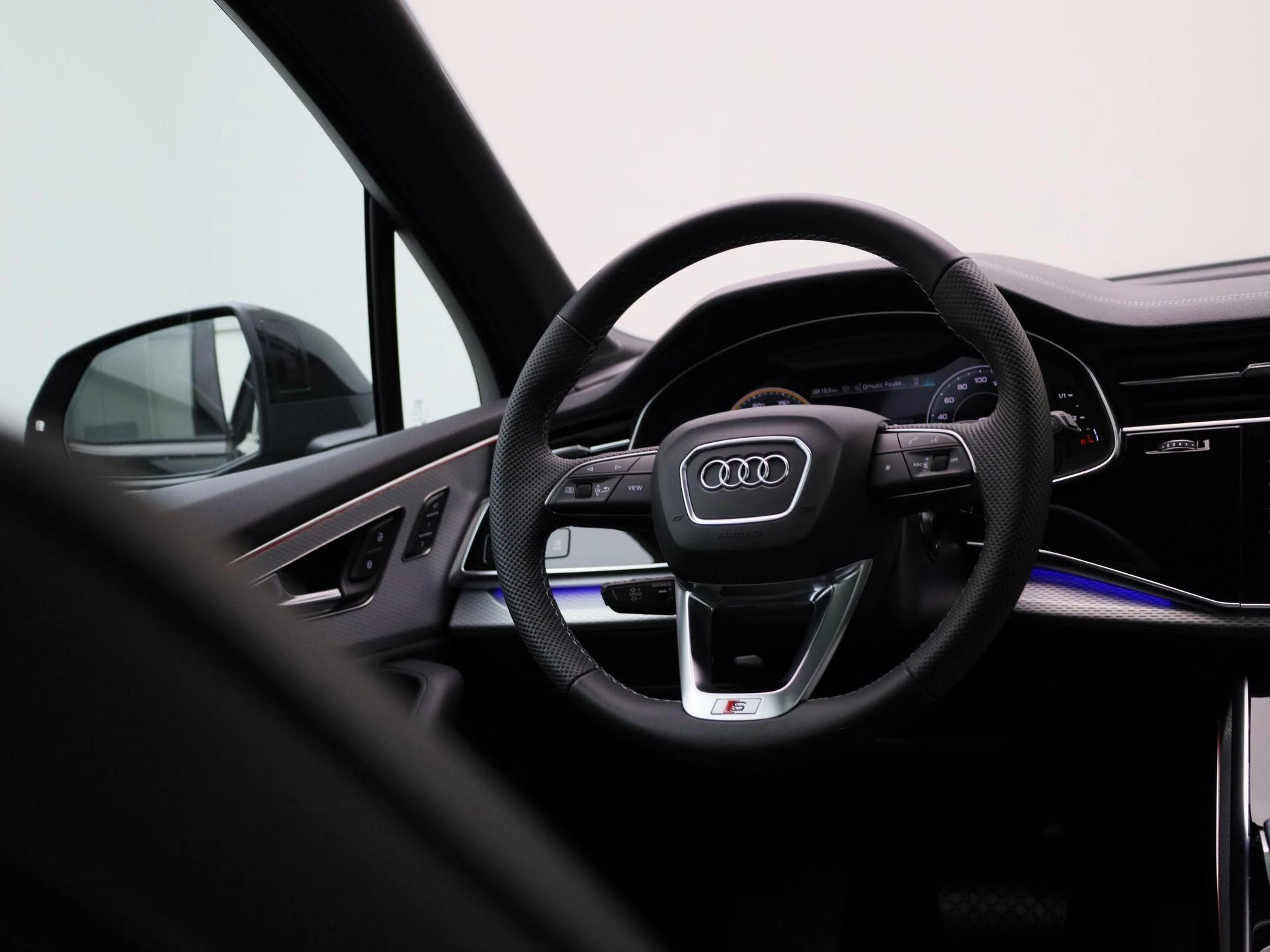 Audi-Q7-image-9