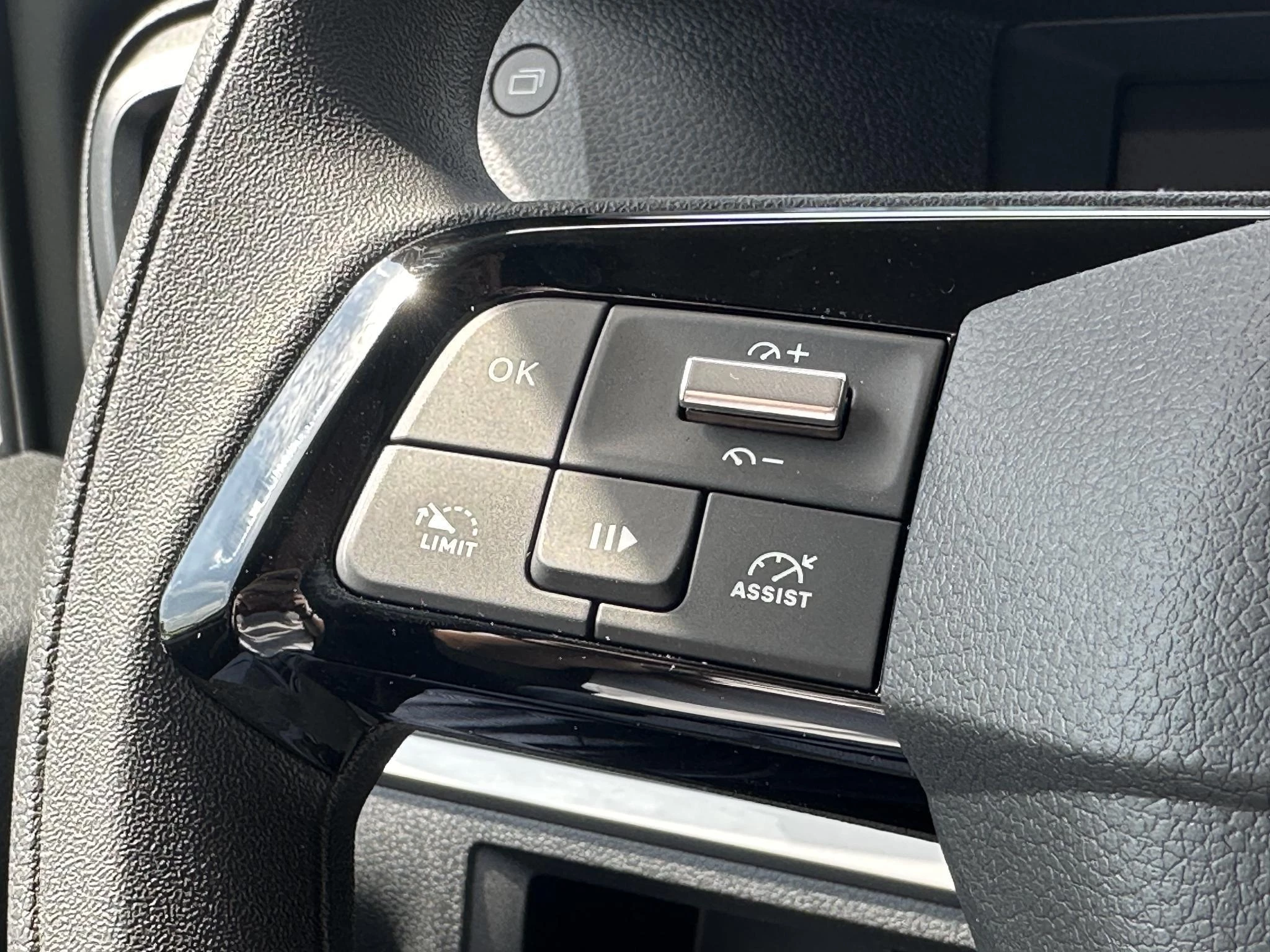 Peugeot-Expert-image-16
