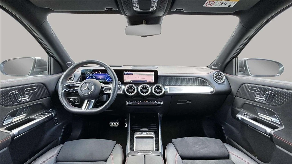 Mercedes-Benz-EQB-image-14
