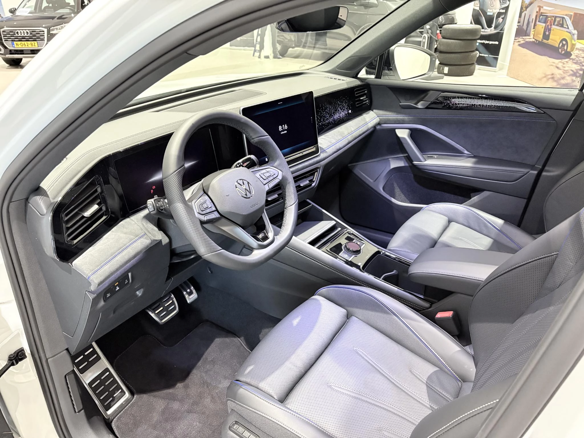 Volkswagen-Tiguan-image-13