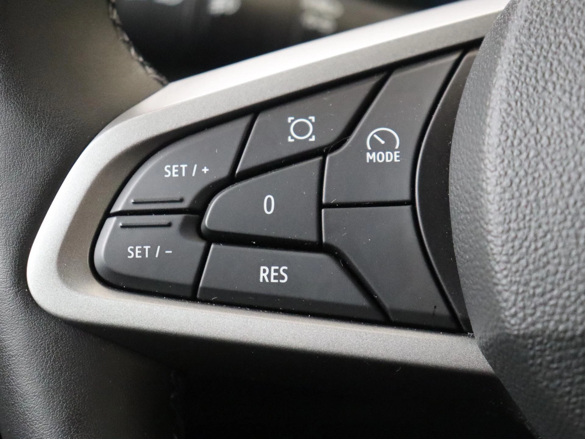 Dacia-Duster-image-12