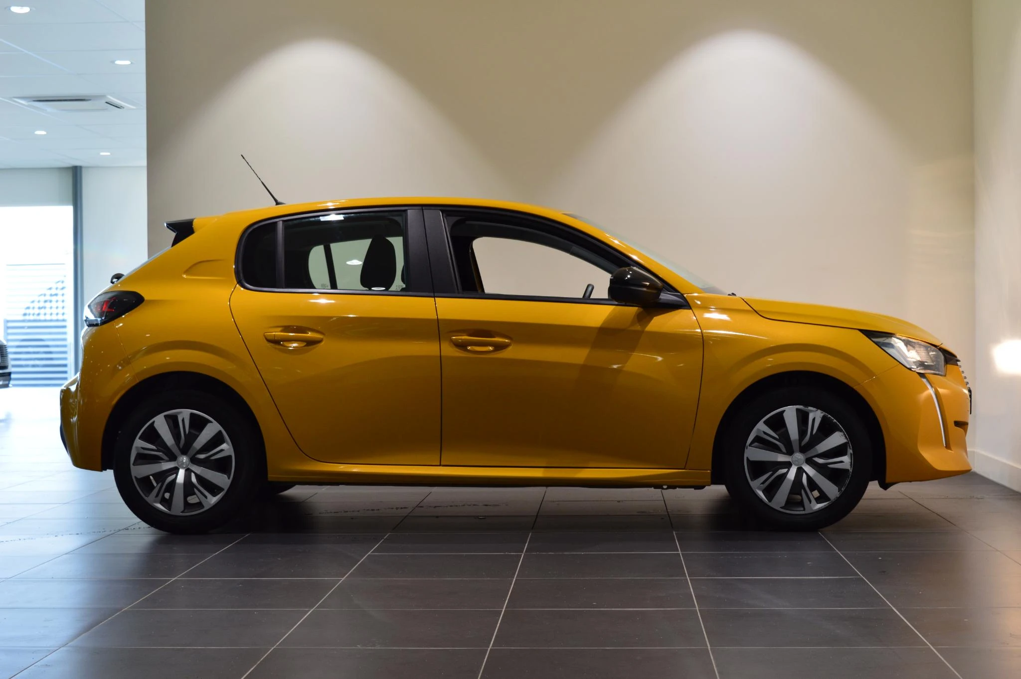 Peugeot-208-image-6