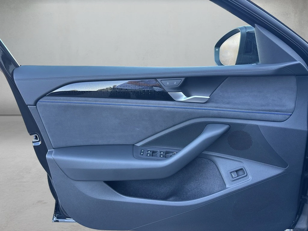 Volkswagen-Passat-image-5
