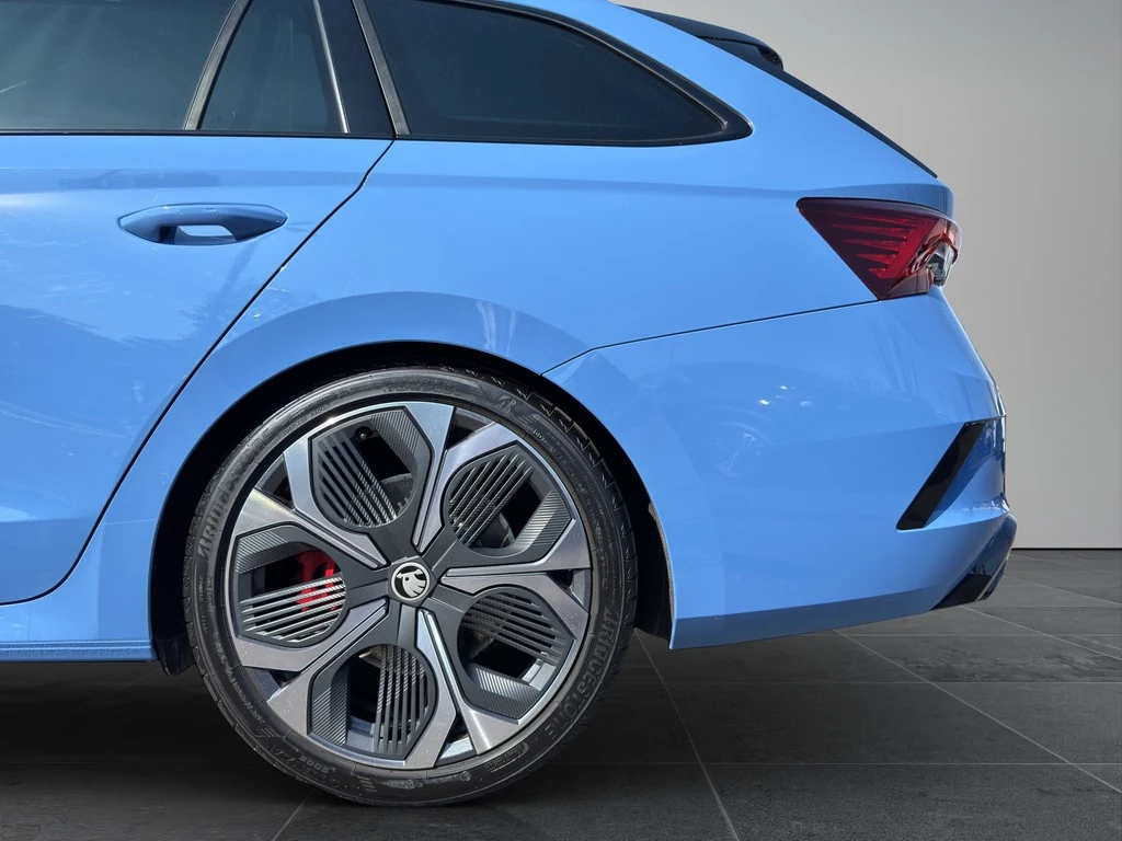 Škoda Octavia Combi 2.0 TSI RS *PANO*CANTON*MATRIX*ACC*DCC*