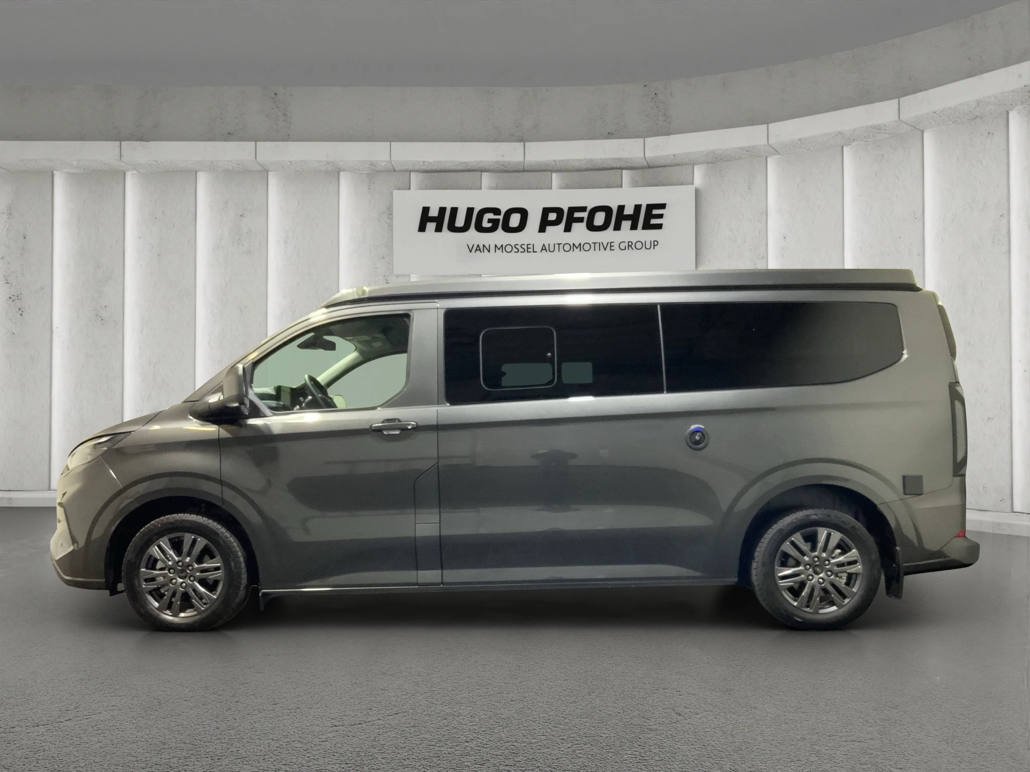 Ford Nugget Titanium 2.0 EcoBlue 125kW 320 L2 Aut. Campingbus