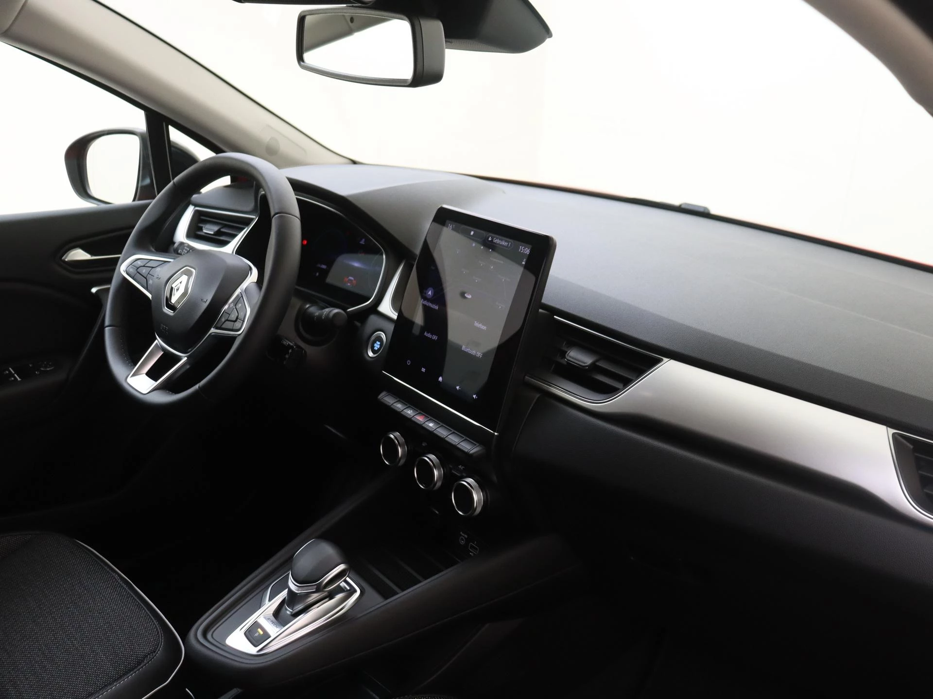 Renault-Captur-image-11