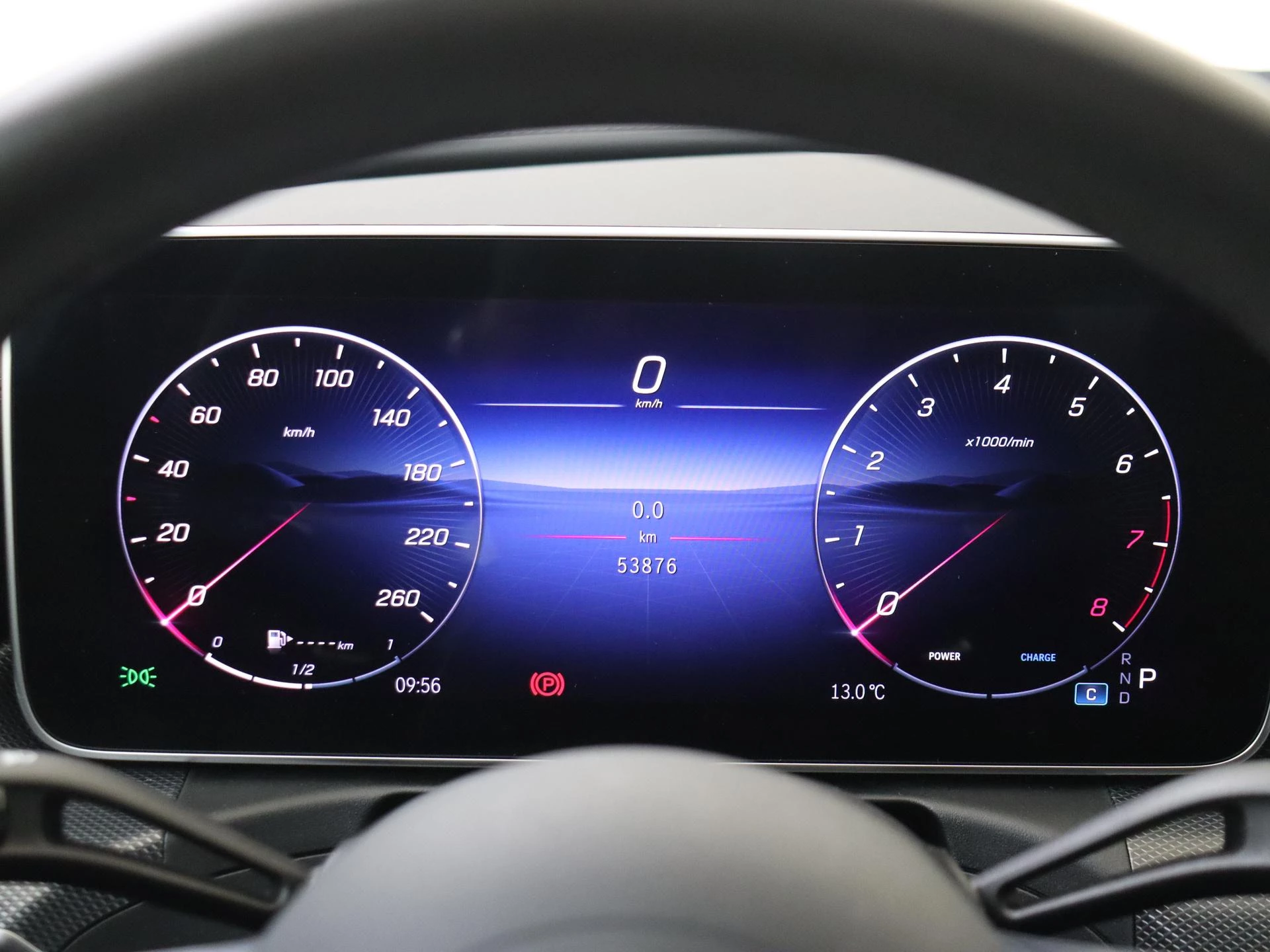Mercedes-Benz-C-Klasse-image-11