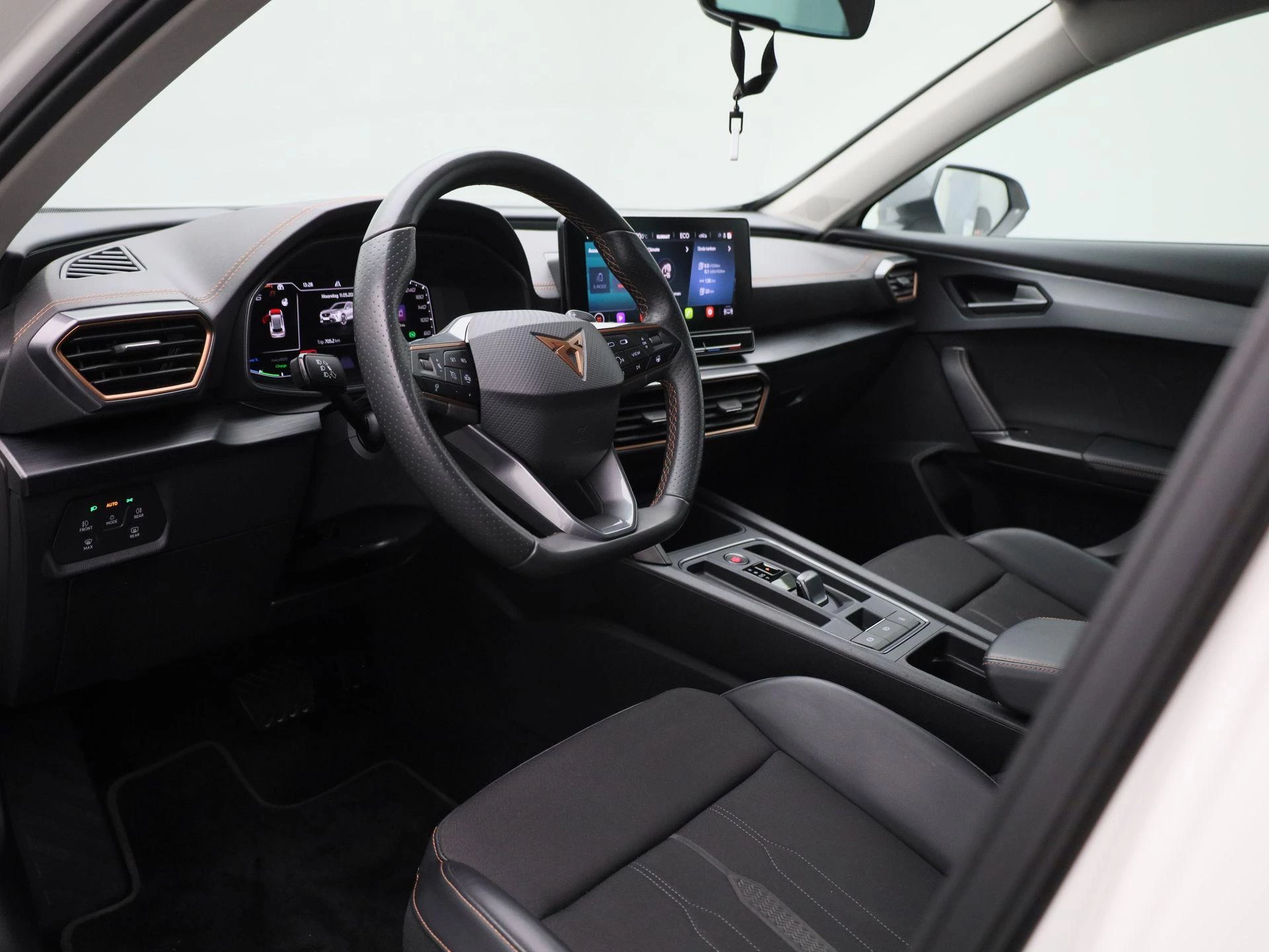CUPRA Formentor 1.4 TSI e-Hybrid Essential