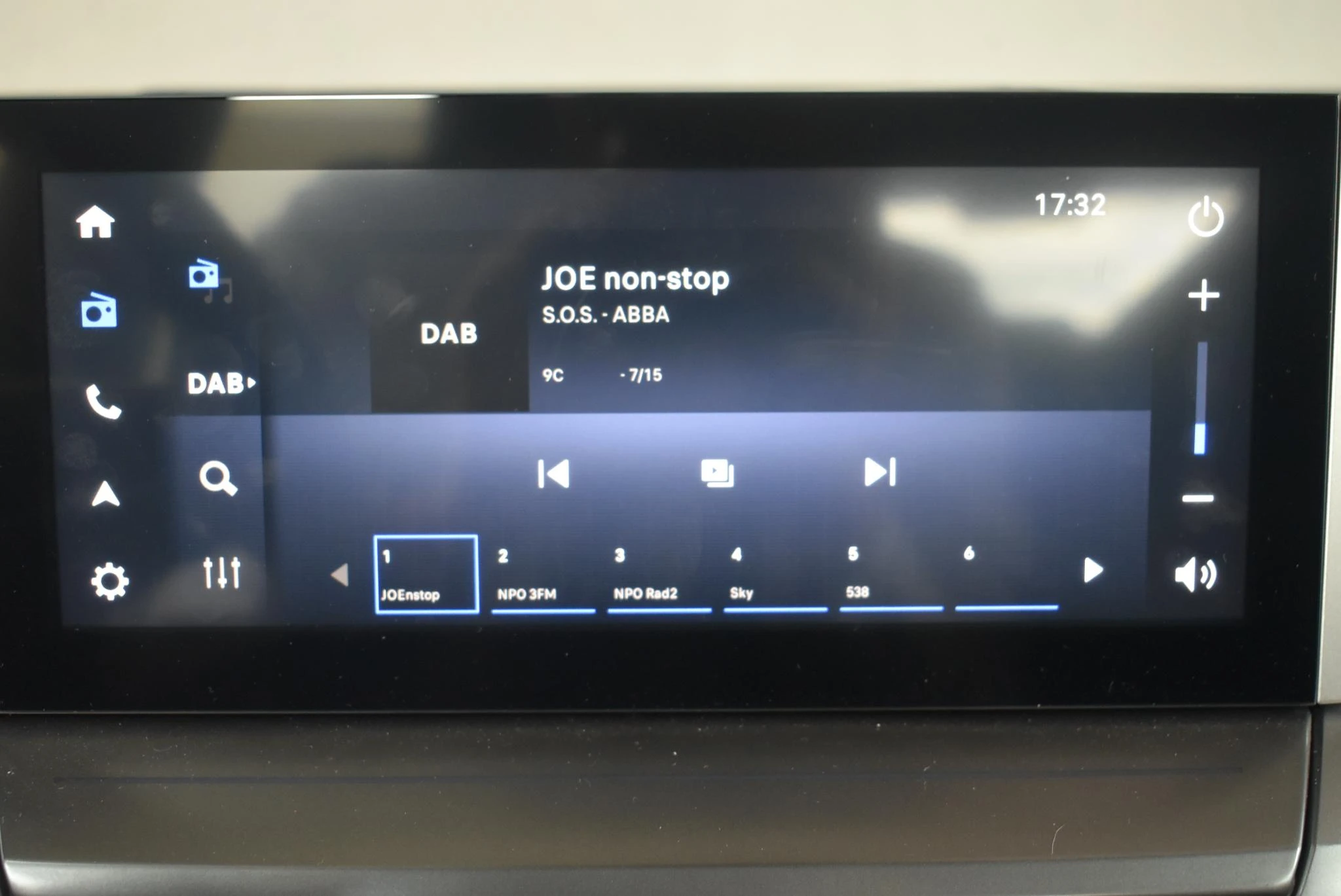 Opel-Frontera-image-18