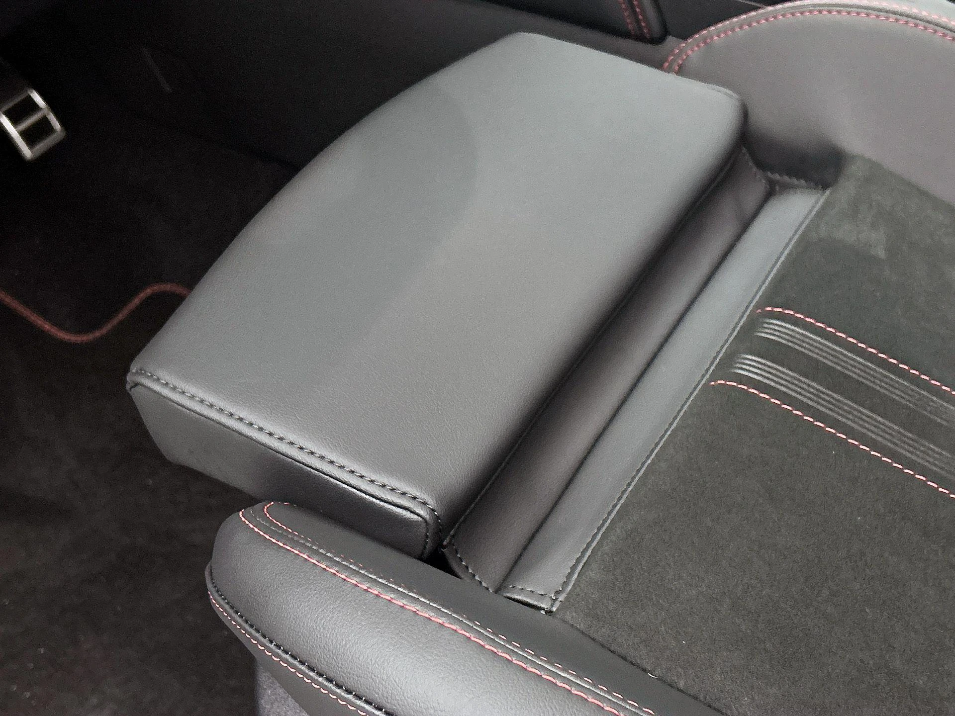 Ford-Kuga-image-9