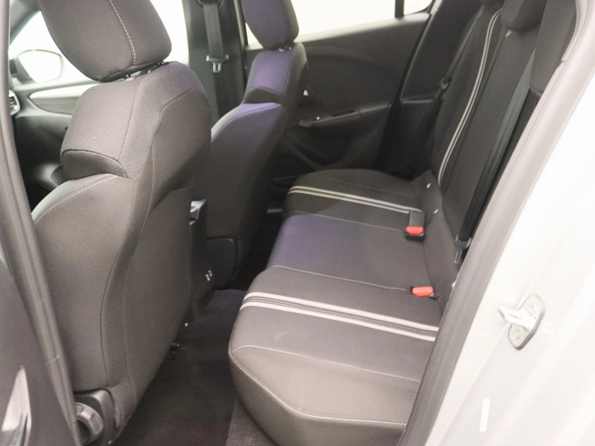 Opel-Corsa-image-12